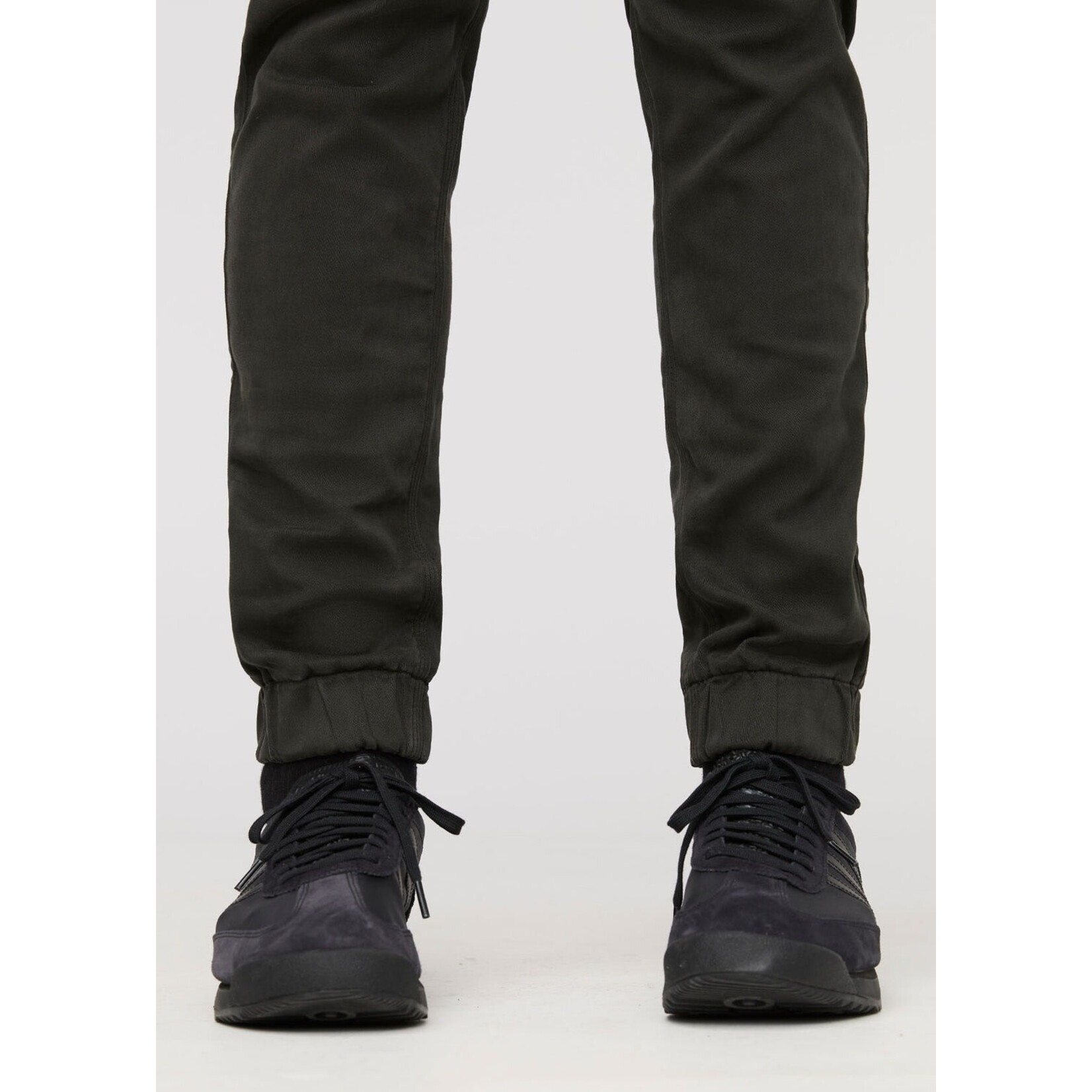 DUER MJNS1100 - Men's No Sweat Jogger Pant