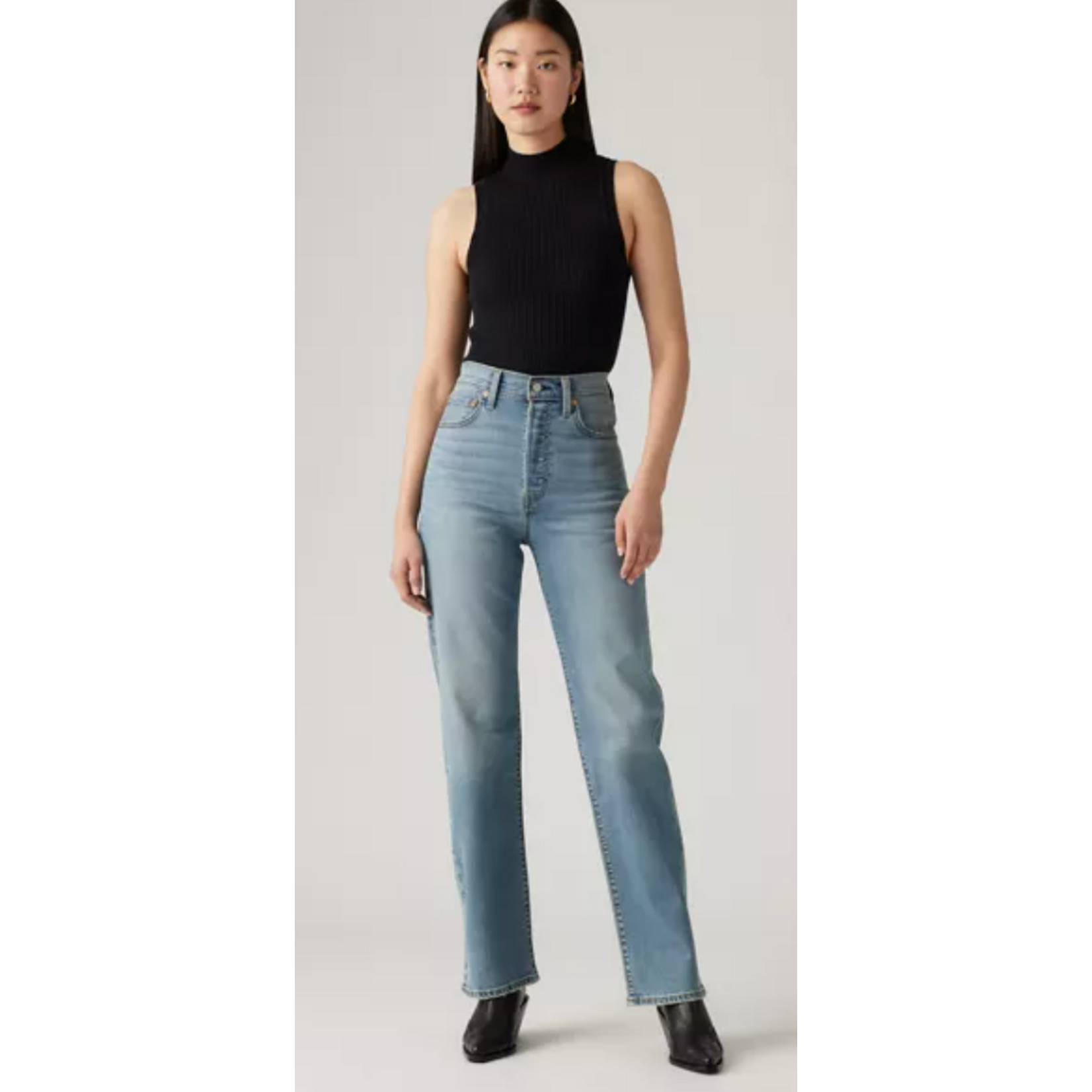 Levi Strauss Canada Ribcage Full-Length Straight Leg