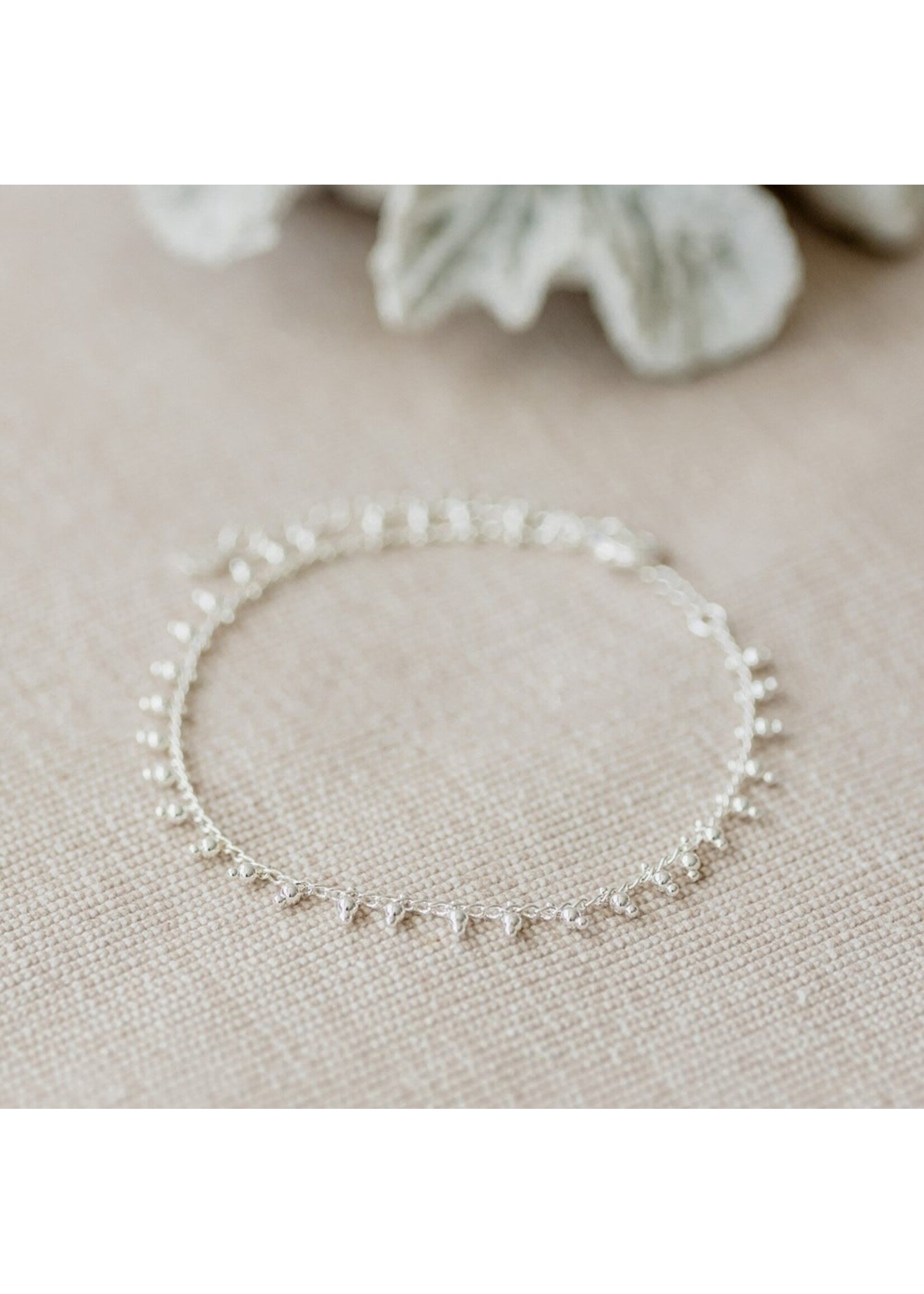 Glee Droplet Style Anklet Hypoallergenic