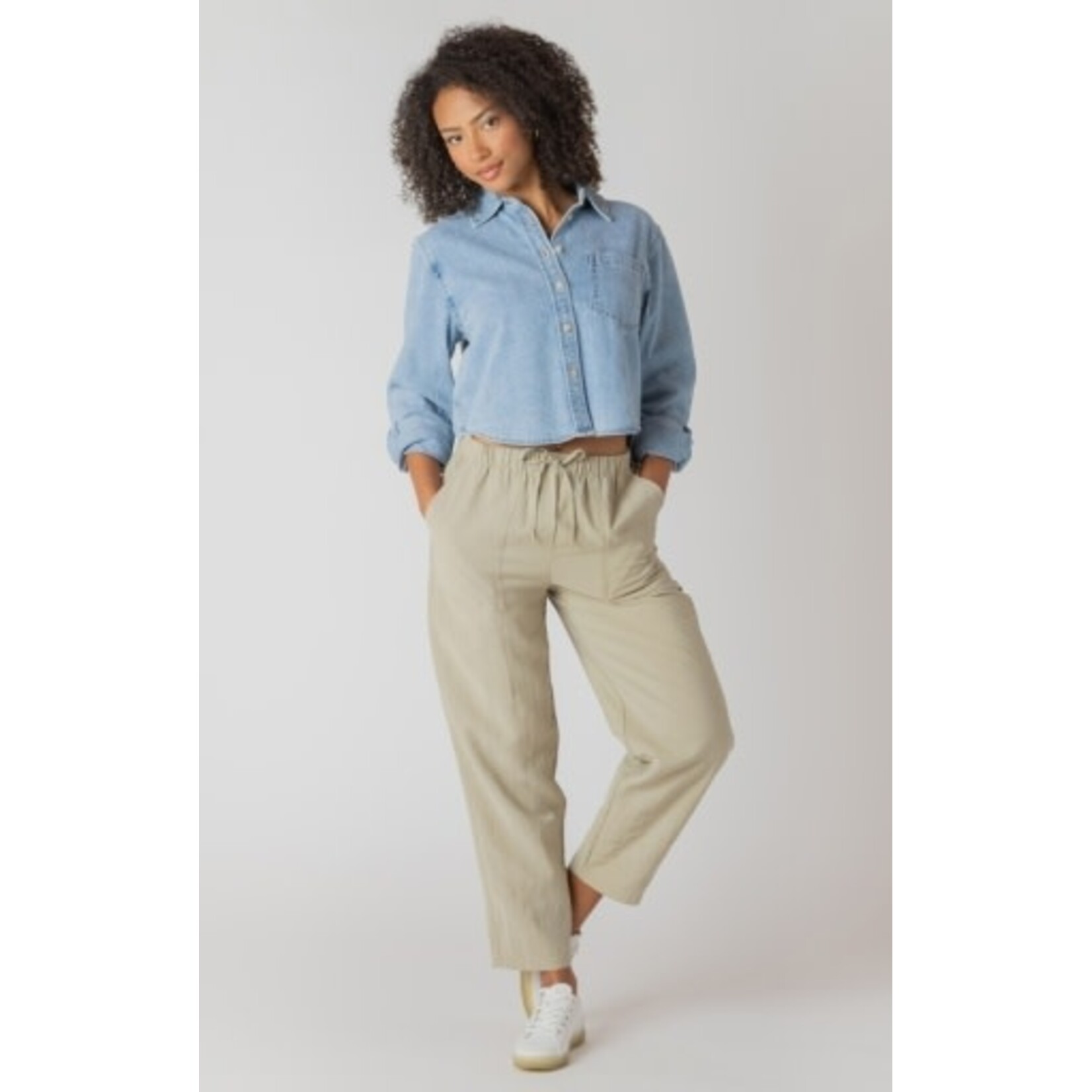 Room 34 2723716 DG Lightweight Denim Shirt