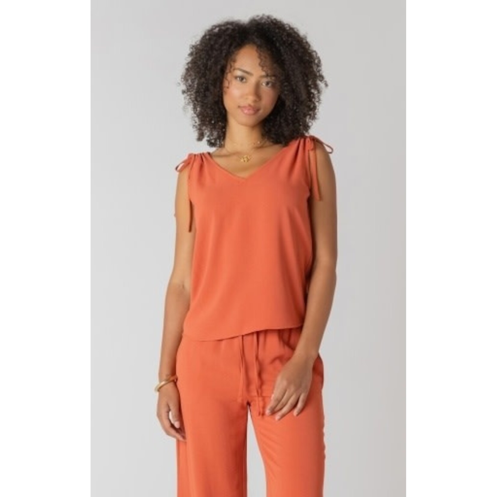 Room 34 2723520 DG V-Neck Tie Shoulder Top