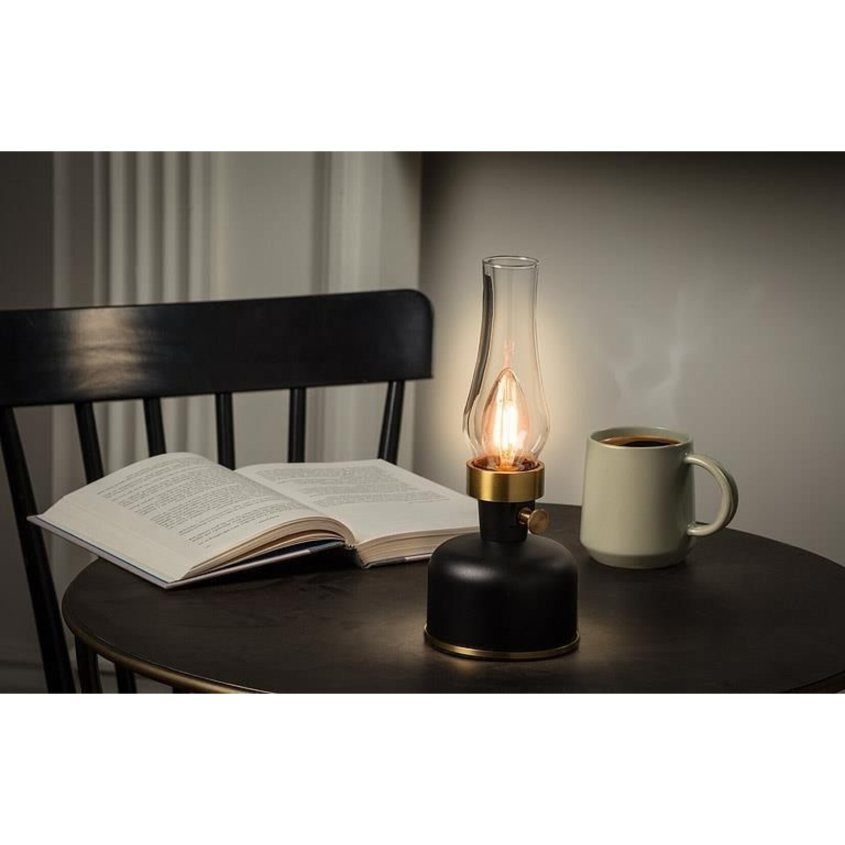 LED Lantern Lamp with Chimney (Black)