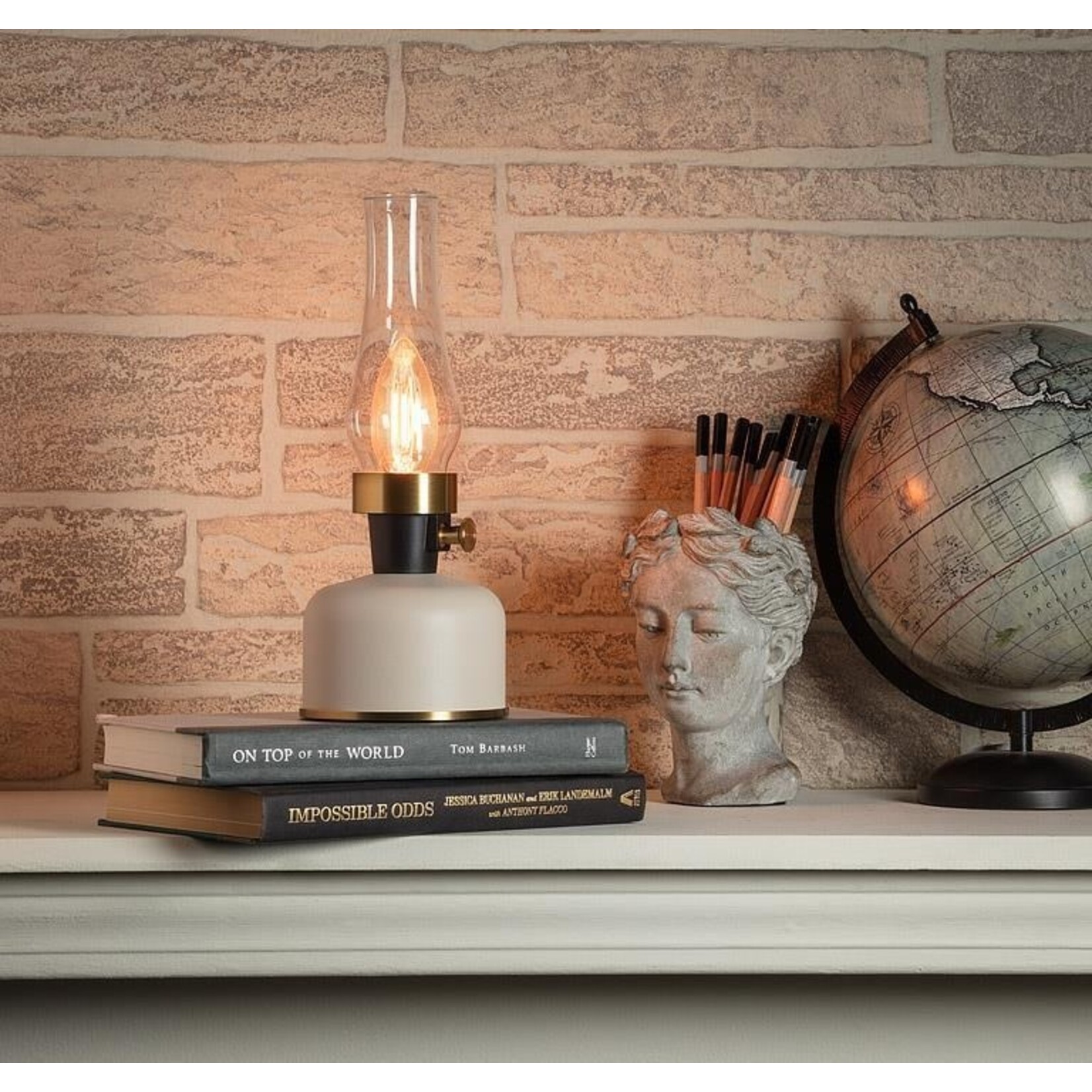 LED Lantern Lamp with Chimney (Black)