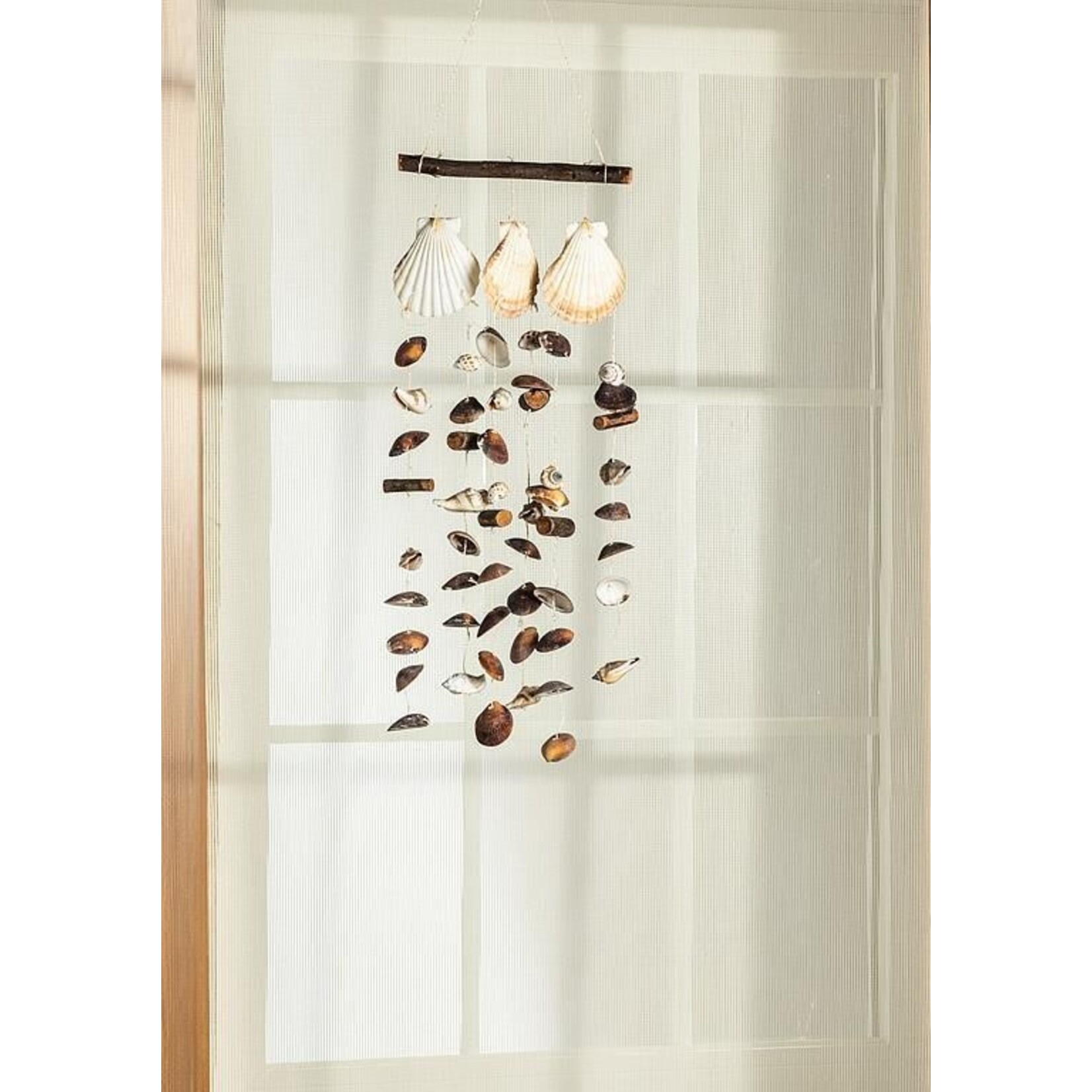 Medium Shell Chime with 3 Strands
