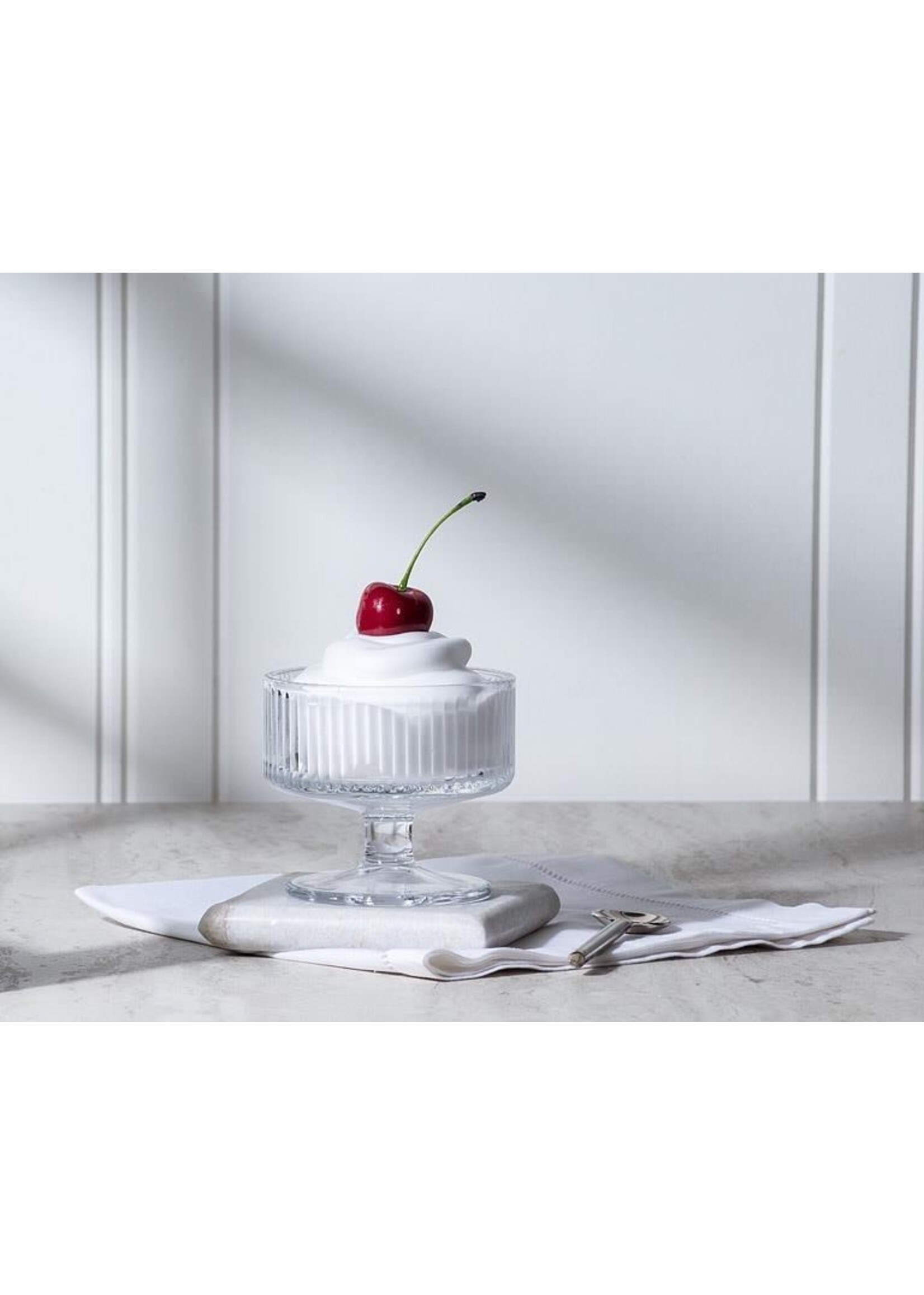 Tight Optic Pedestal Small Bowl 3.5"