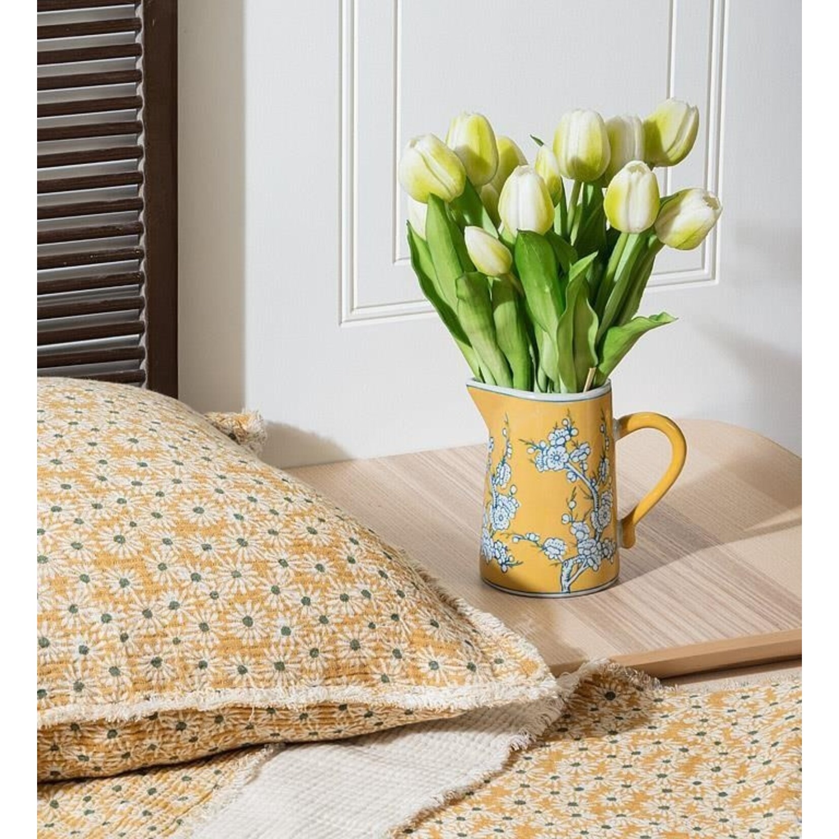 Square Daisy Pillow