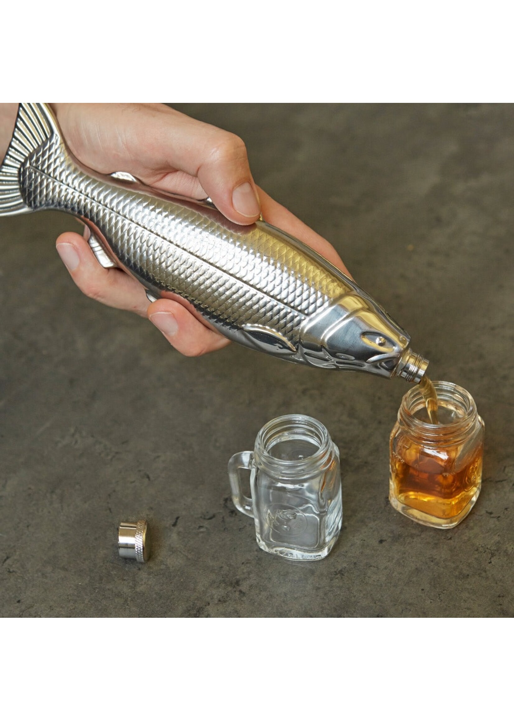 Kikkerland Fish Flask
