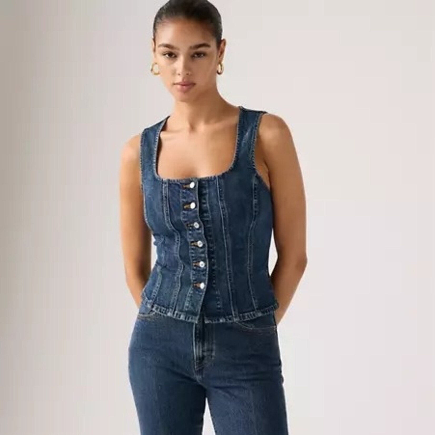 Levi Strauss Canada 005030001 - Sculpted Denim Top