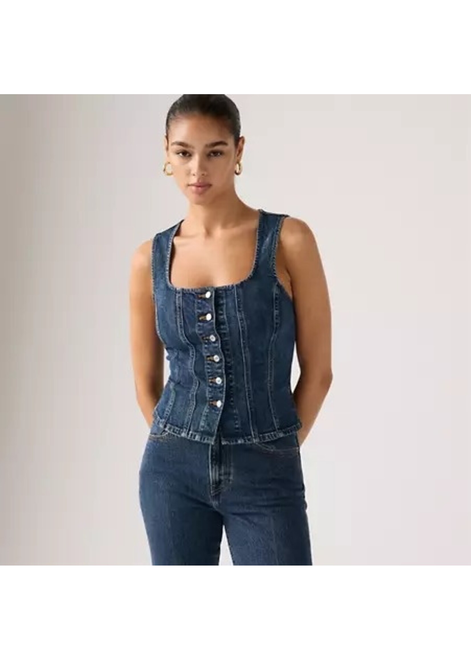 Levi Strauss Canada 005030001 - Sculpted Denim Top