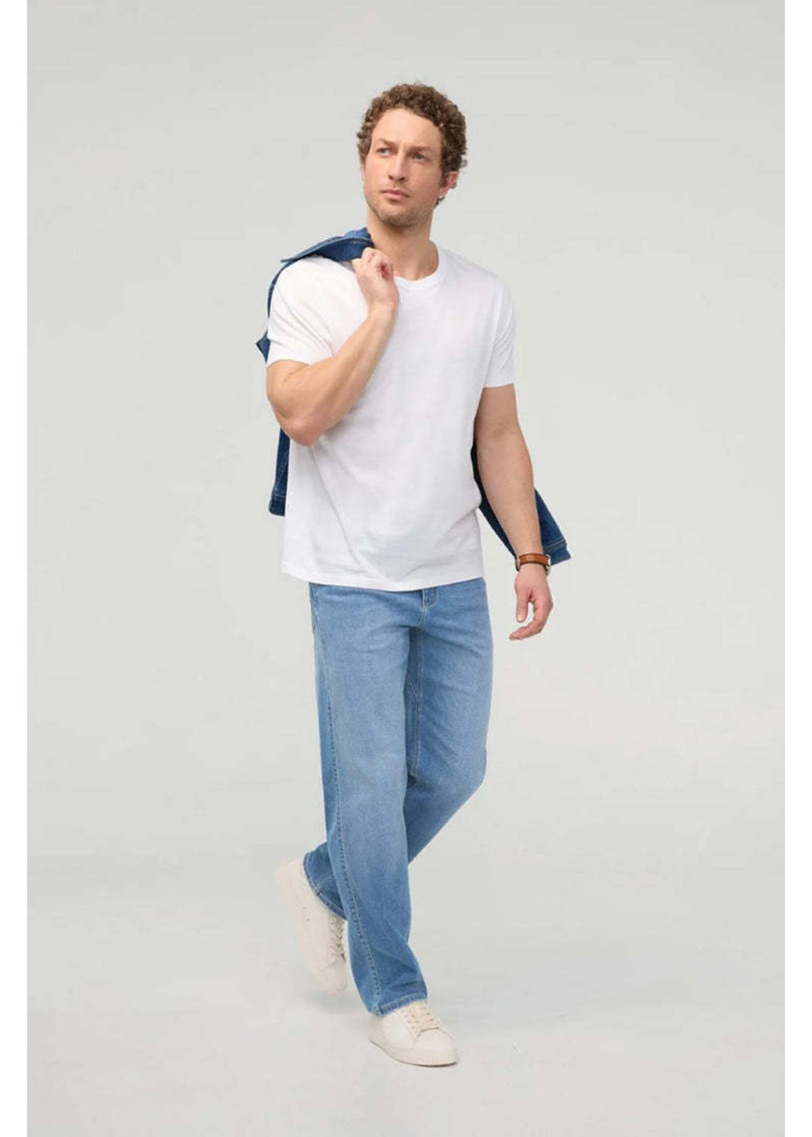 DUER MFGR5082 - Men's Performance Denim Relaxed Straight