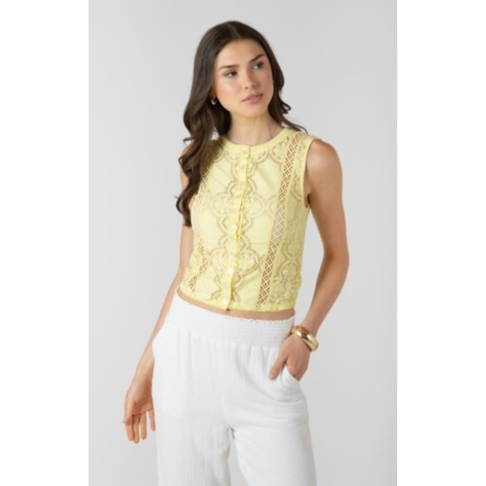 Dex Clothing 2724201 D - Lace Cutout Button Front Tank