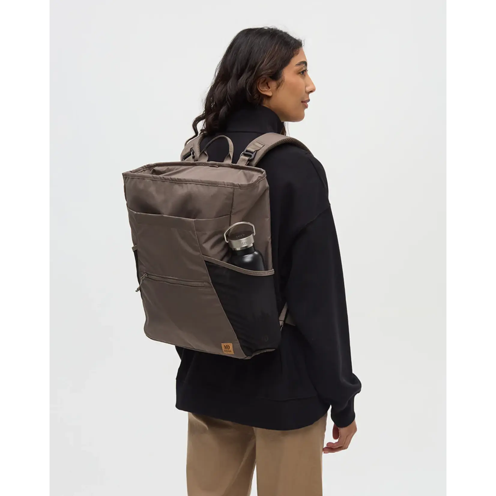 Tentree Gibsons Tote Pack (Timber)