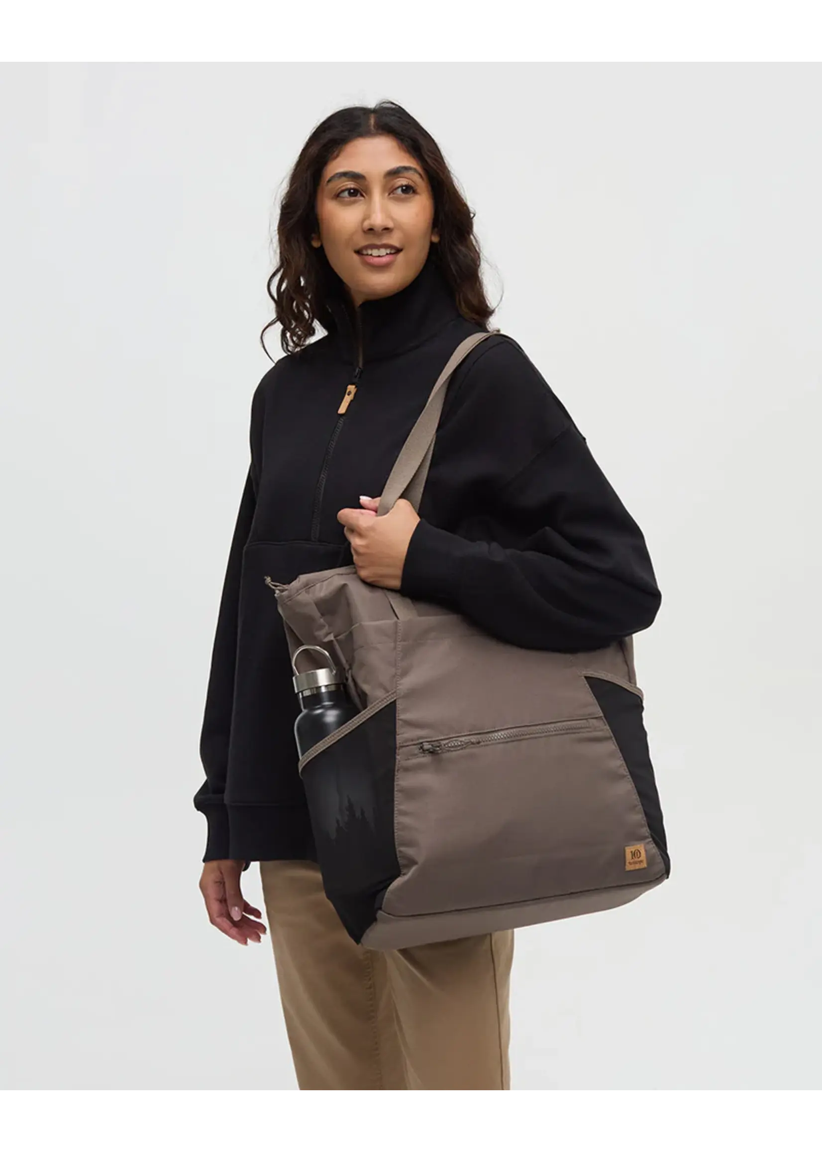 Tentree Gibsons Tote Pack (Timber)