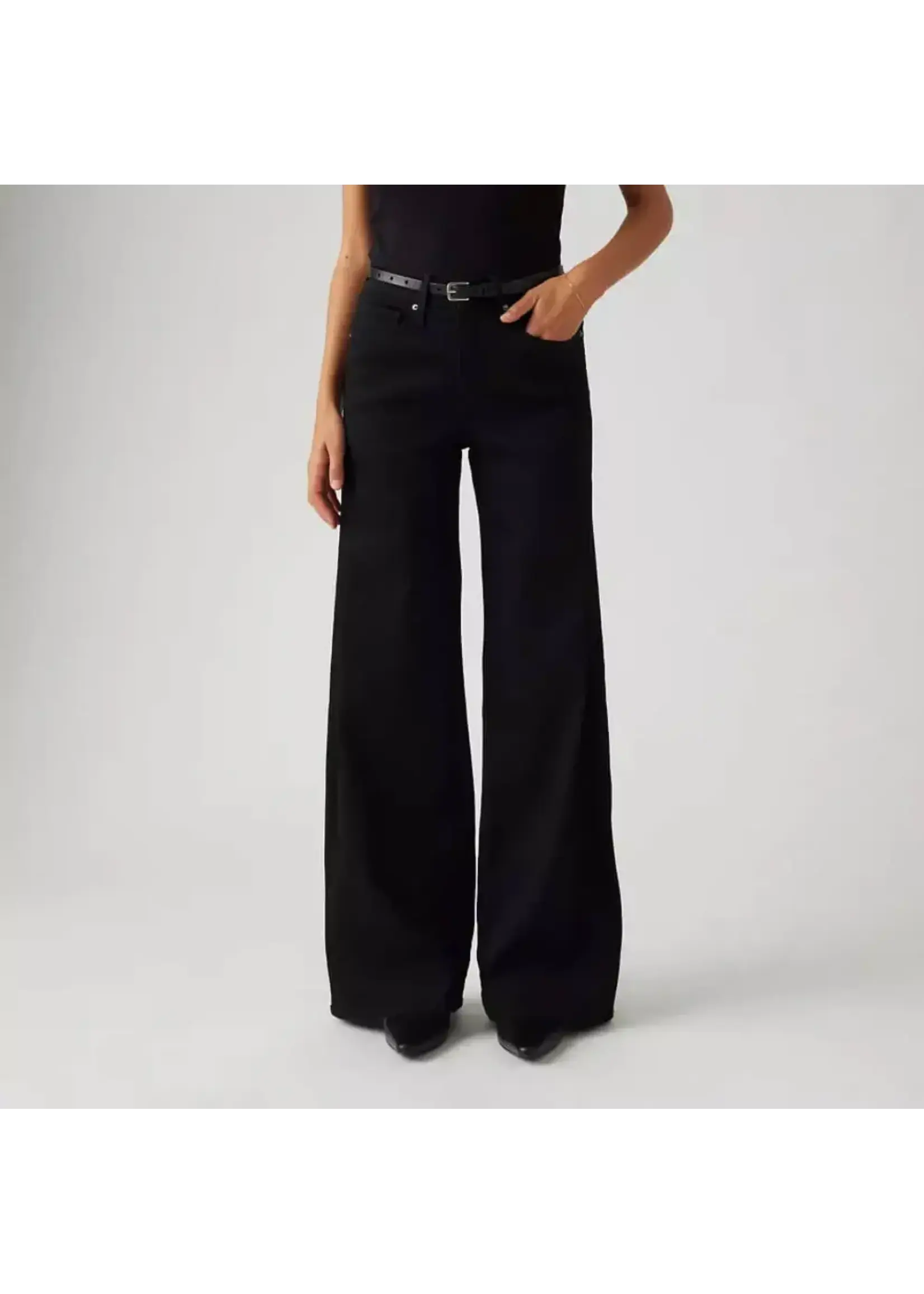 Levi Strauss Canada 318 Shaping Wide Leg Jeans