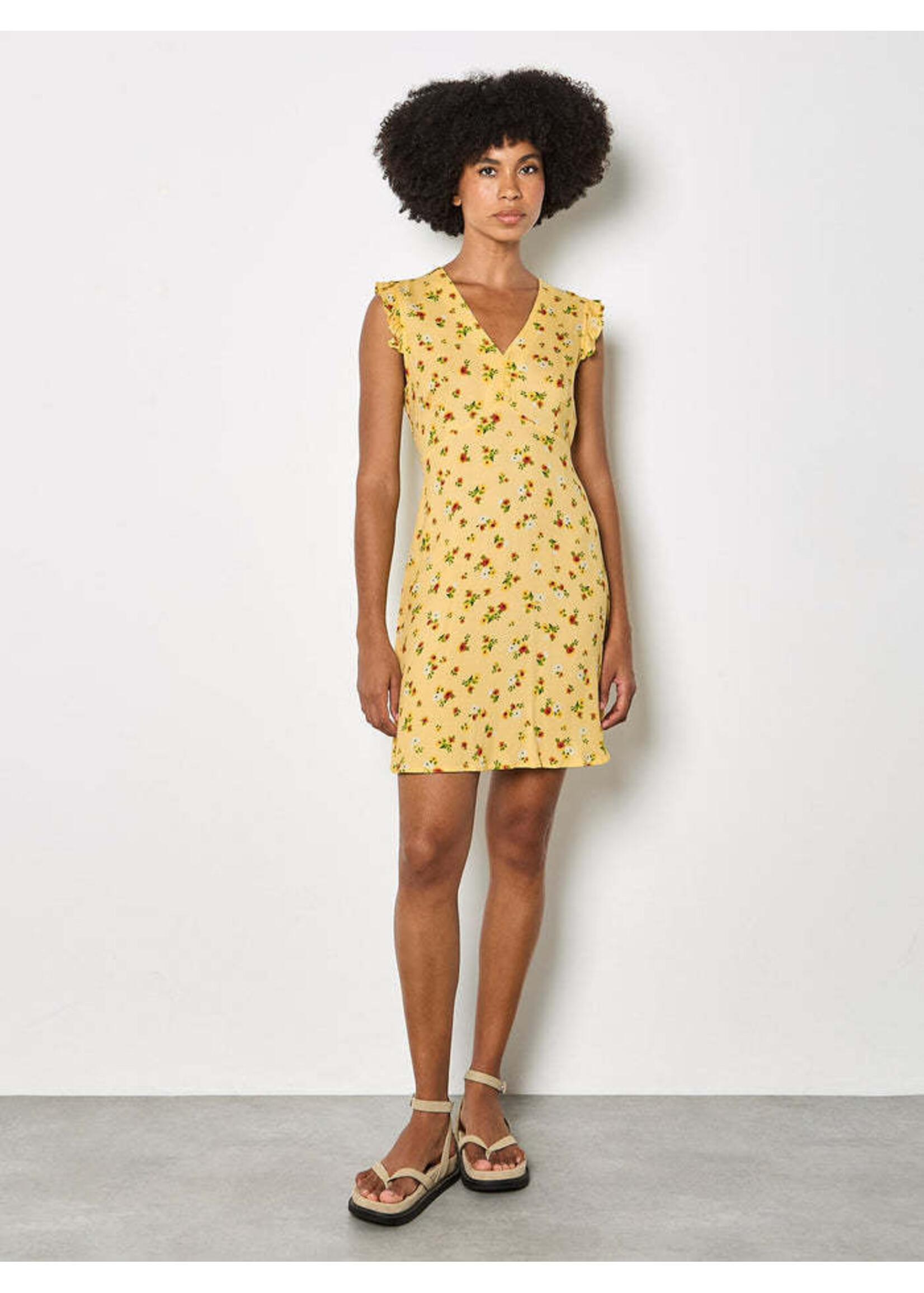 Apricot Clothing X181377 - Empire Frill Sleeve Ditsy Mini Dress