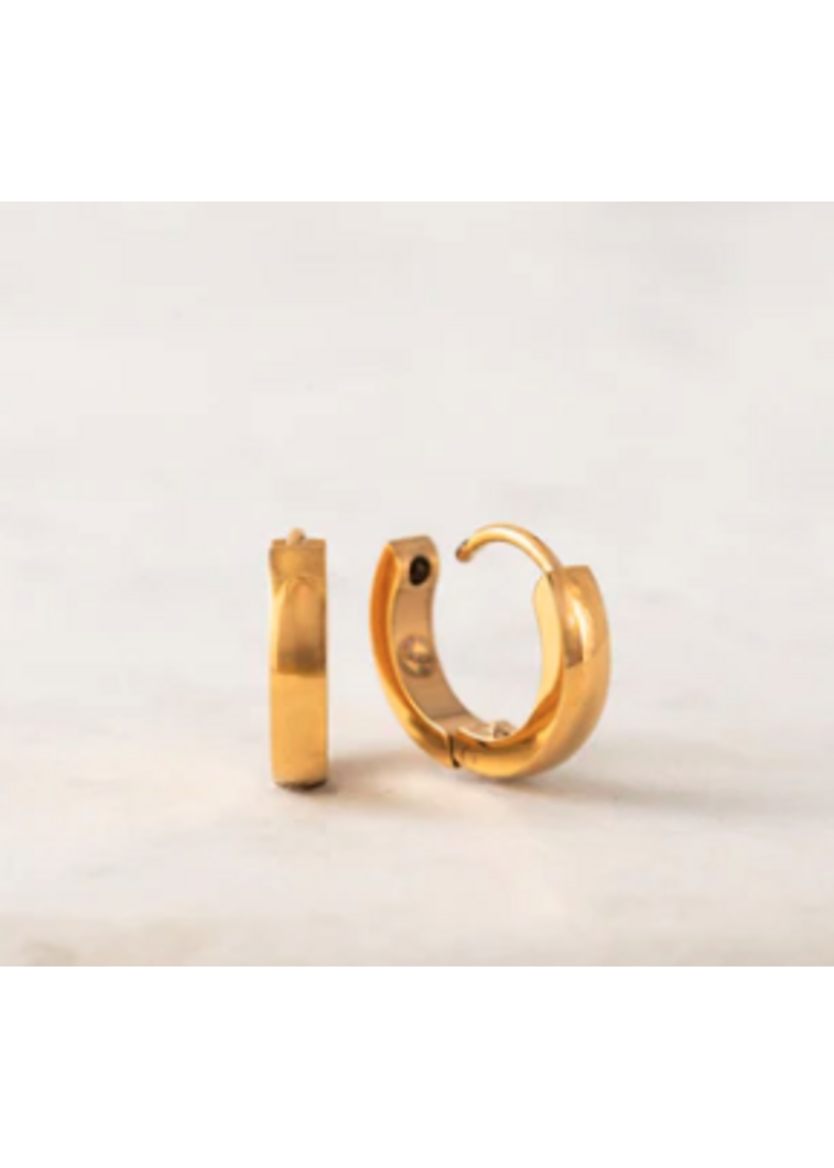 Lover's Tempo Maya Earrings - 13 mm, 14K Gold, Waterproof