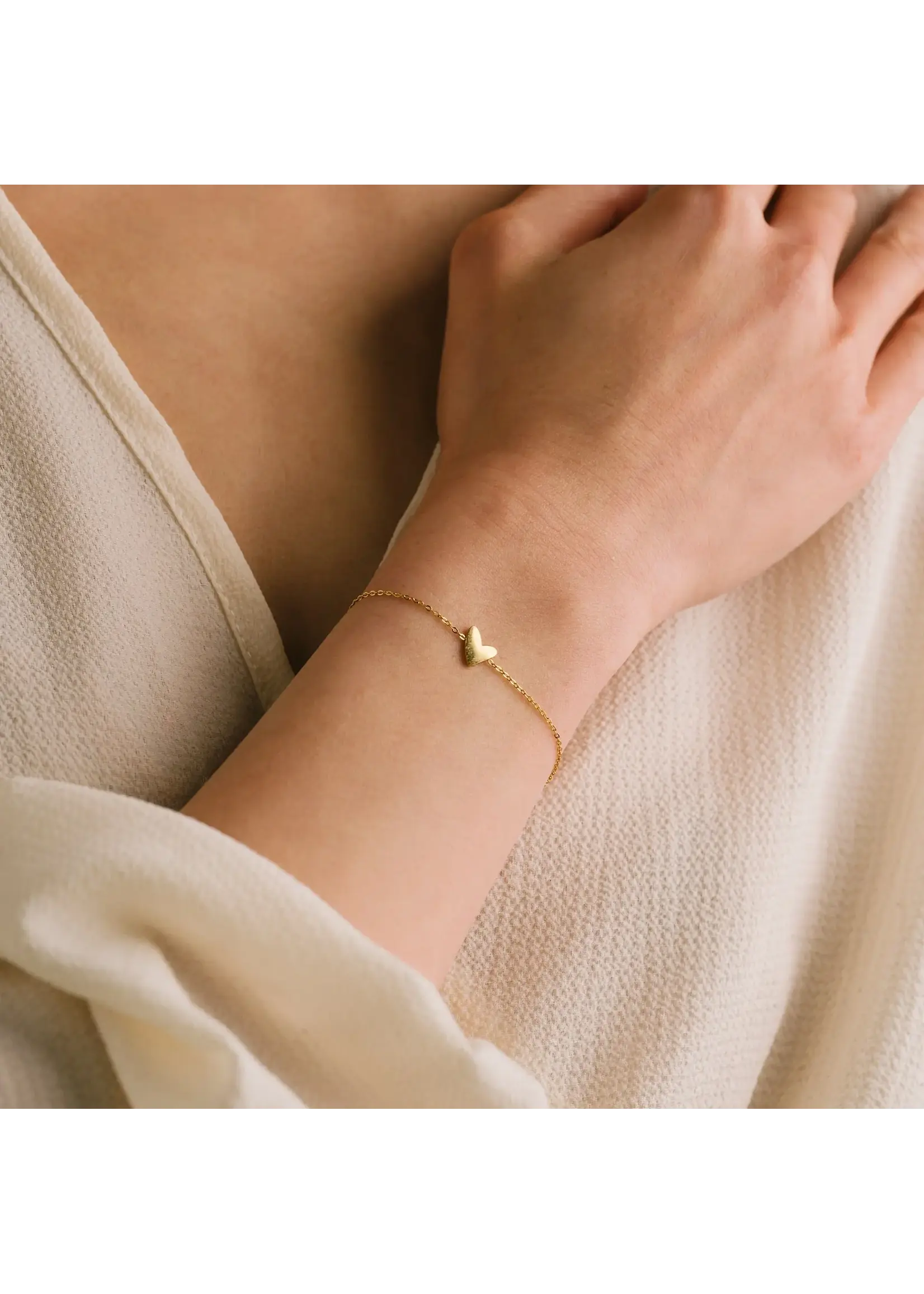 Lover's Tempo Flirt Bracelet 6.3" 18K Gold PVD Tarnishproof, Waterproof