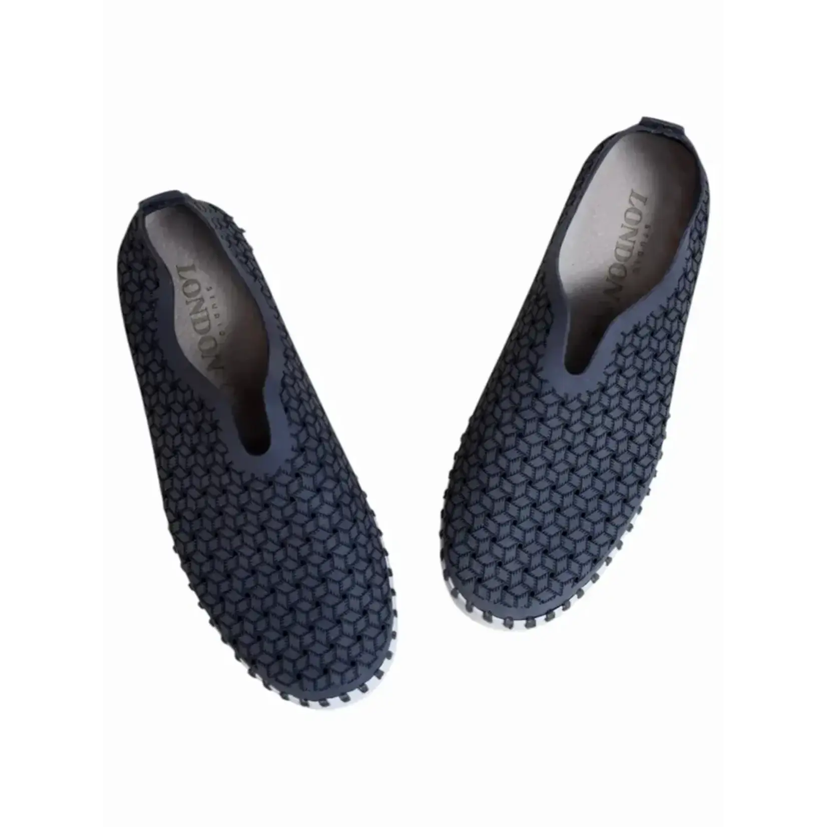 Studio London Tara-01 - Tara Platform Cutout Sneaker