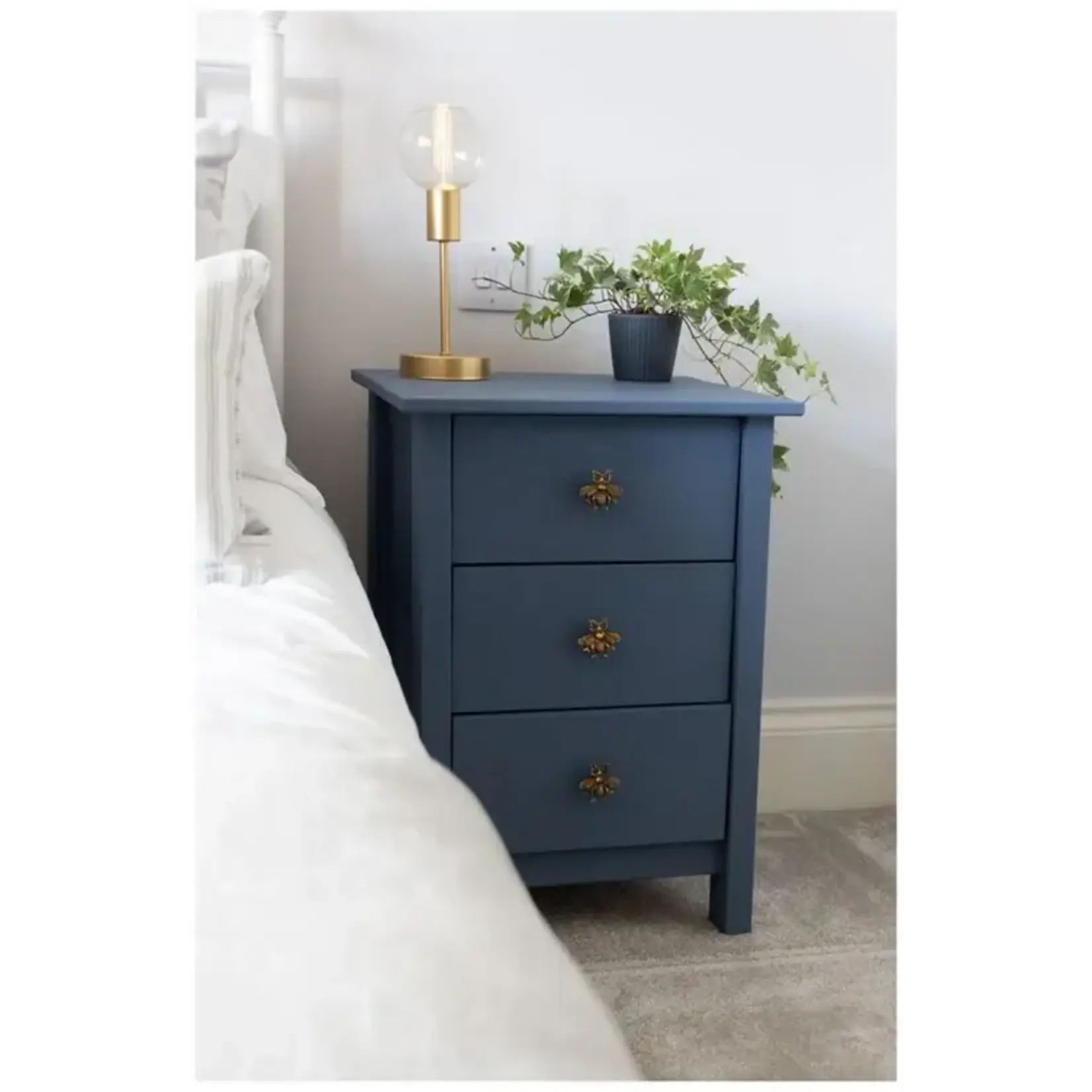 Golden Bee Drawer Knob