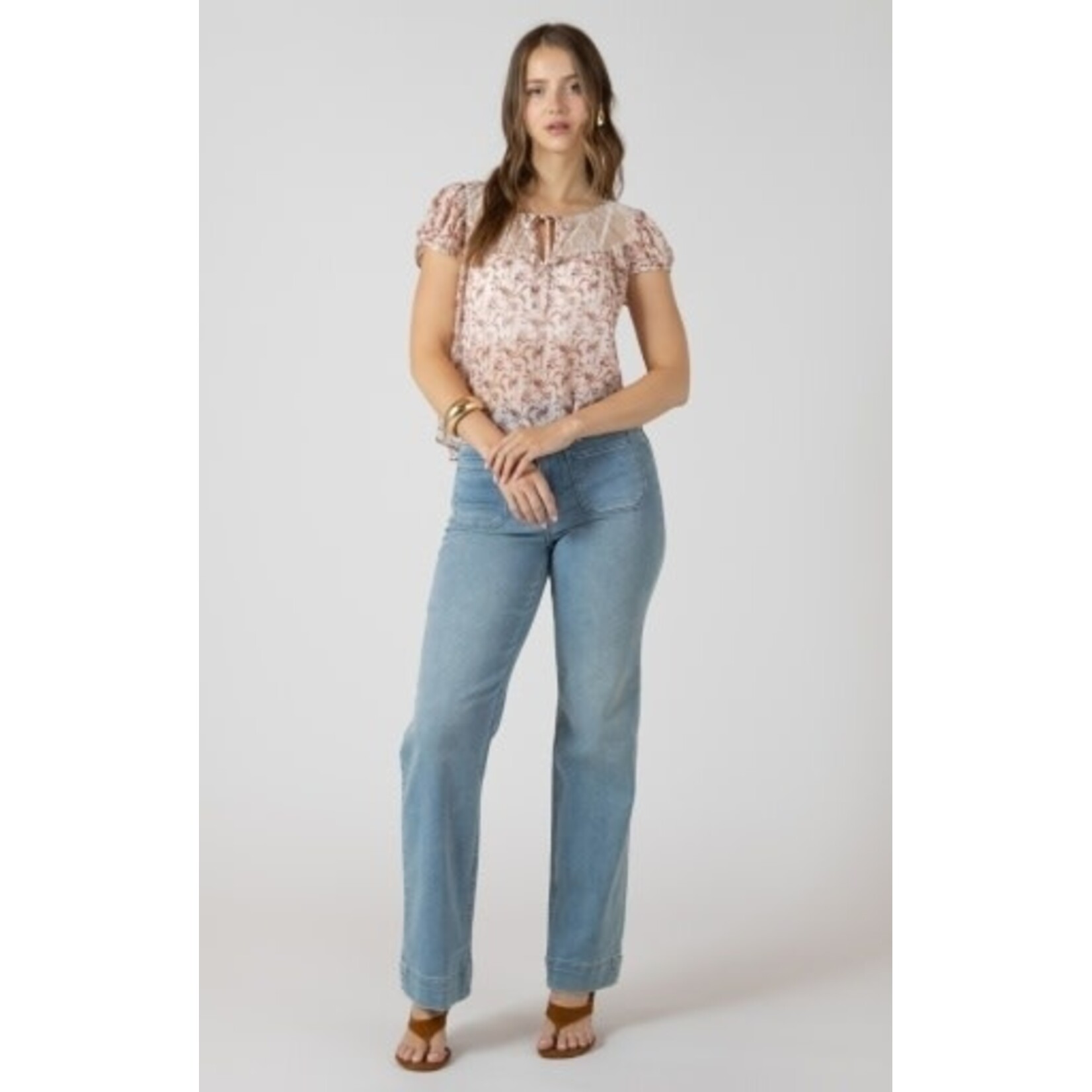 Dex Clothing 2723500 D - Lace Detail Tie Front Top