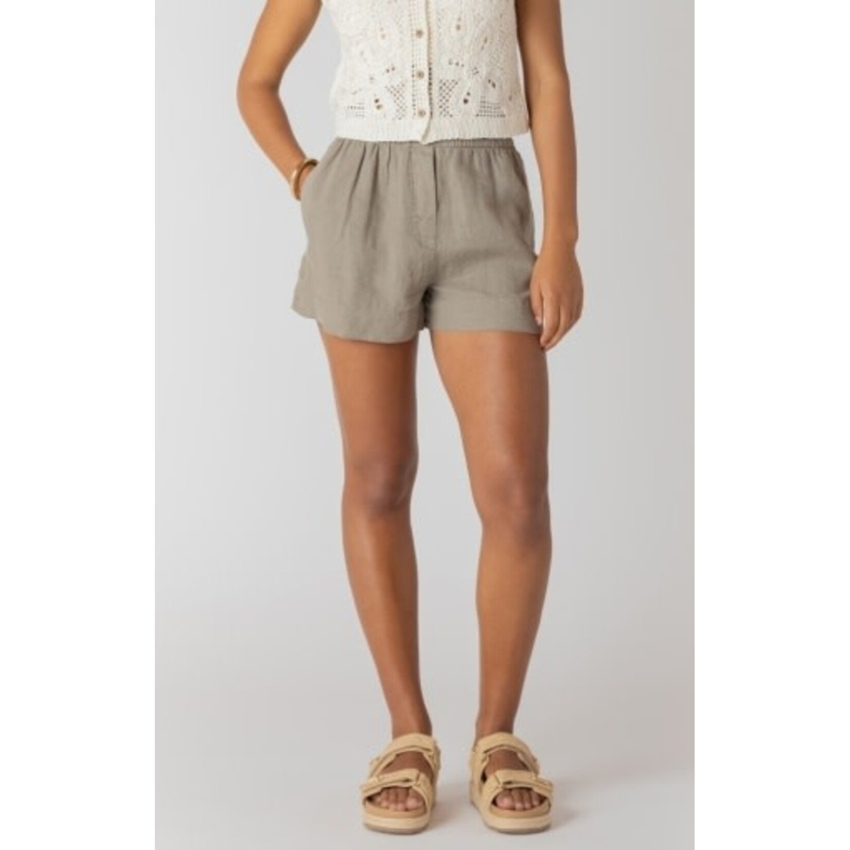 Room 34 2722741 DG - Mid-Rise Shorts