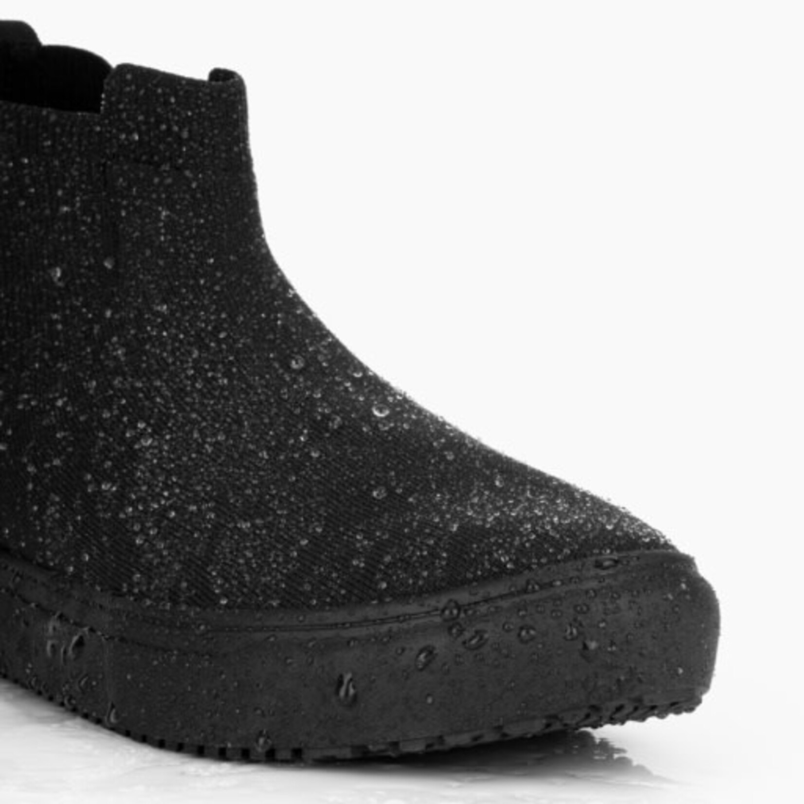 Vessi Footwear Ltd. Women's Uptown Chelsea