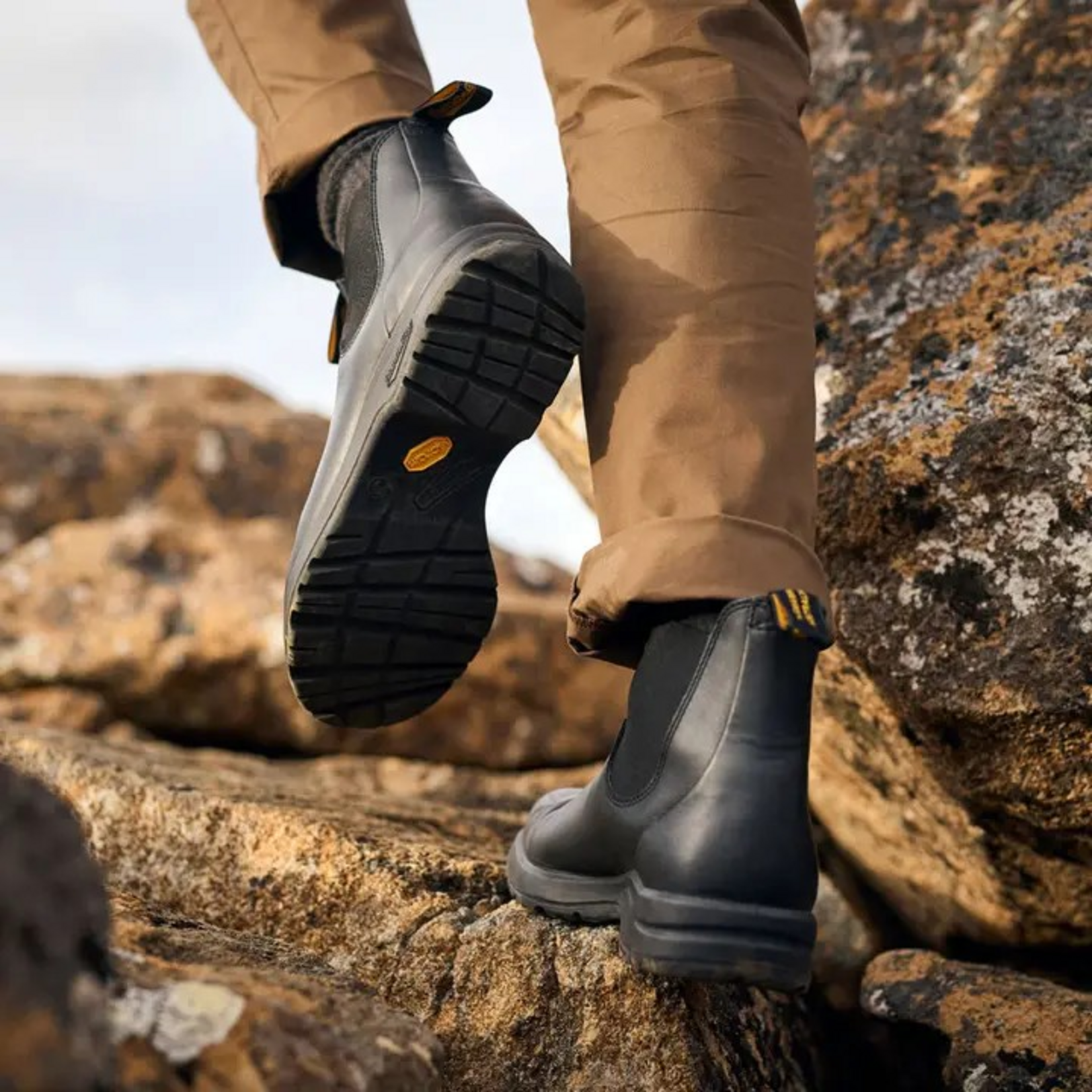 Blundstone 2058 - All-Terrain Vibram Outsole Boot