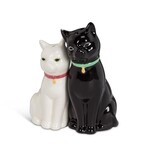 Cuddling Cats Salt & Pepper Shaker Set