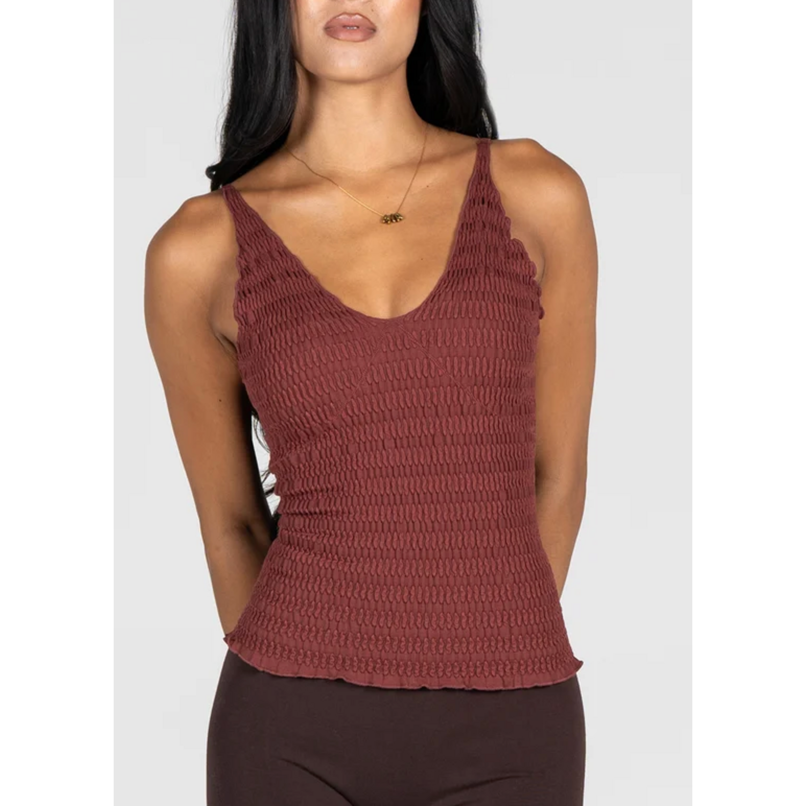 C'est Moi CEBT1116 - Seamless Smocked Puckered Cami