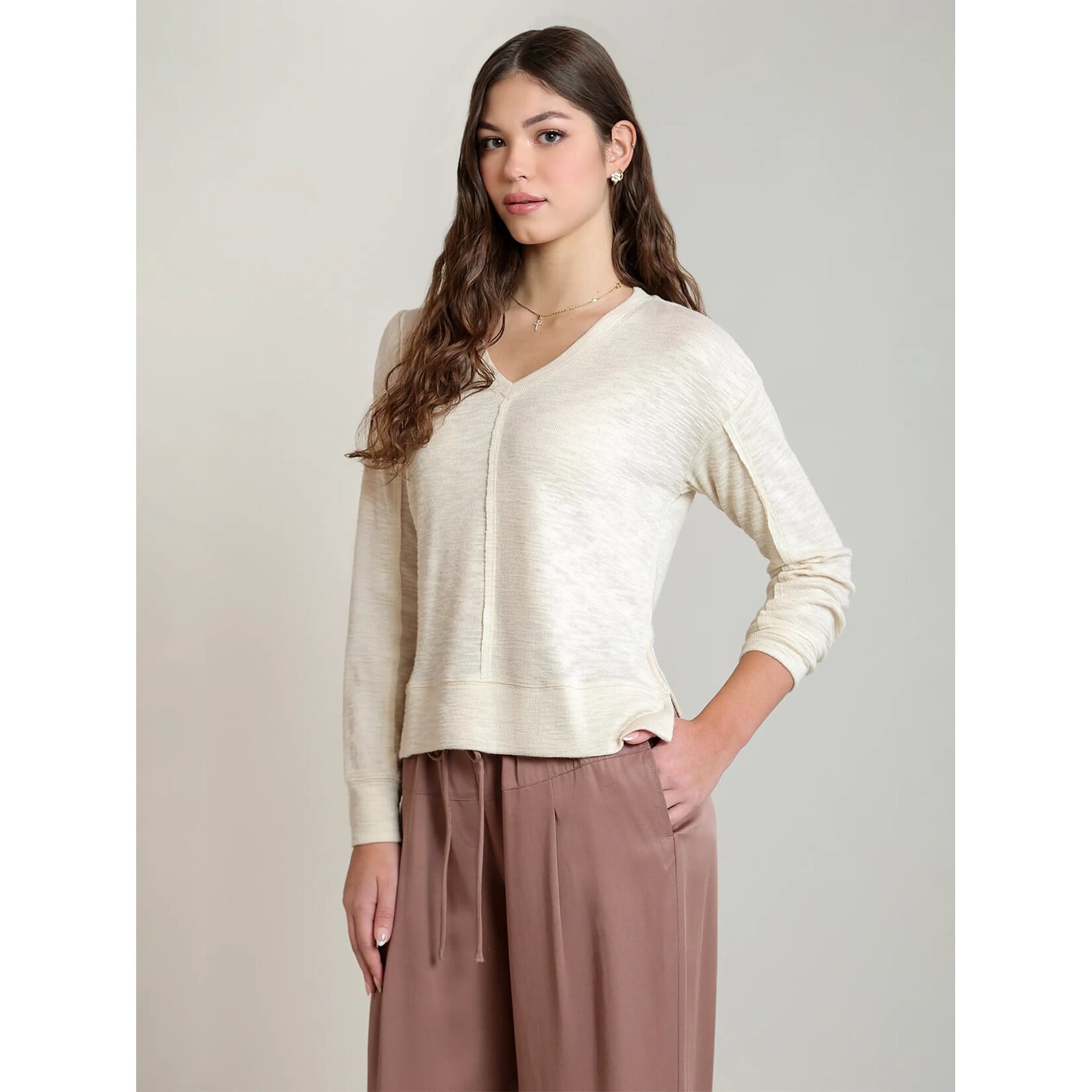 Dex Clothing 2824011 D - Cosette V-Neck Knit Top