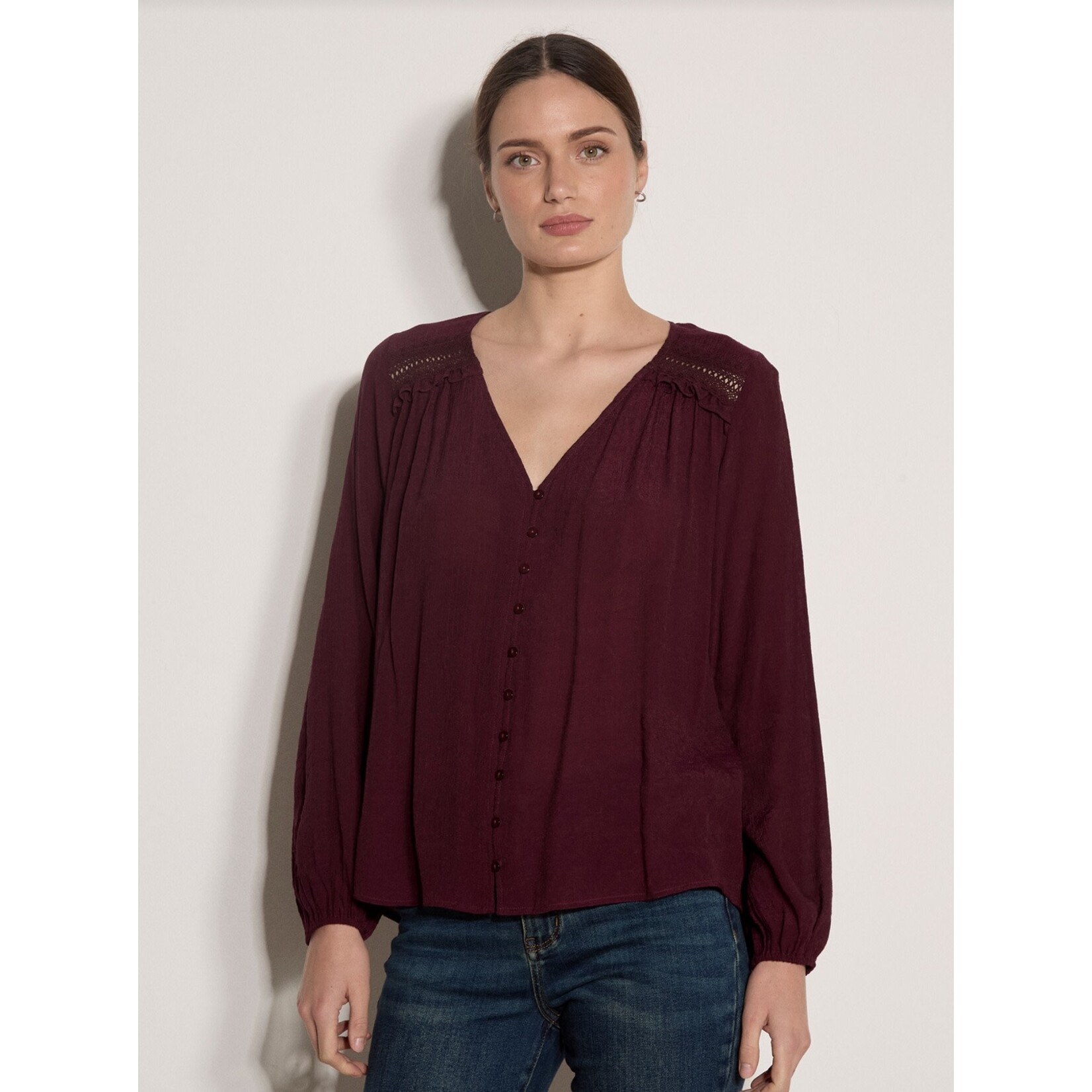 Apricot Clothing X227365 - Painterly Sarasa Ruffle Blouse