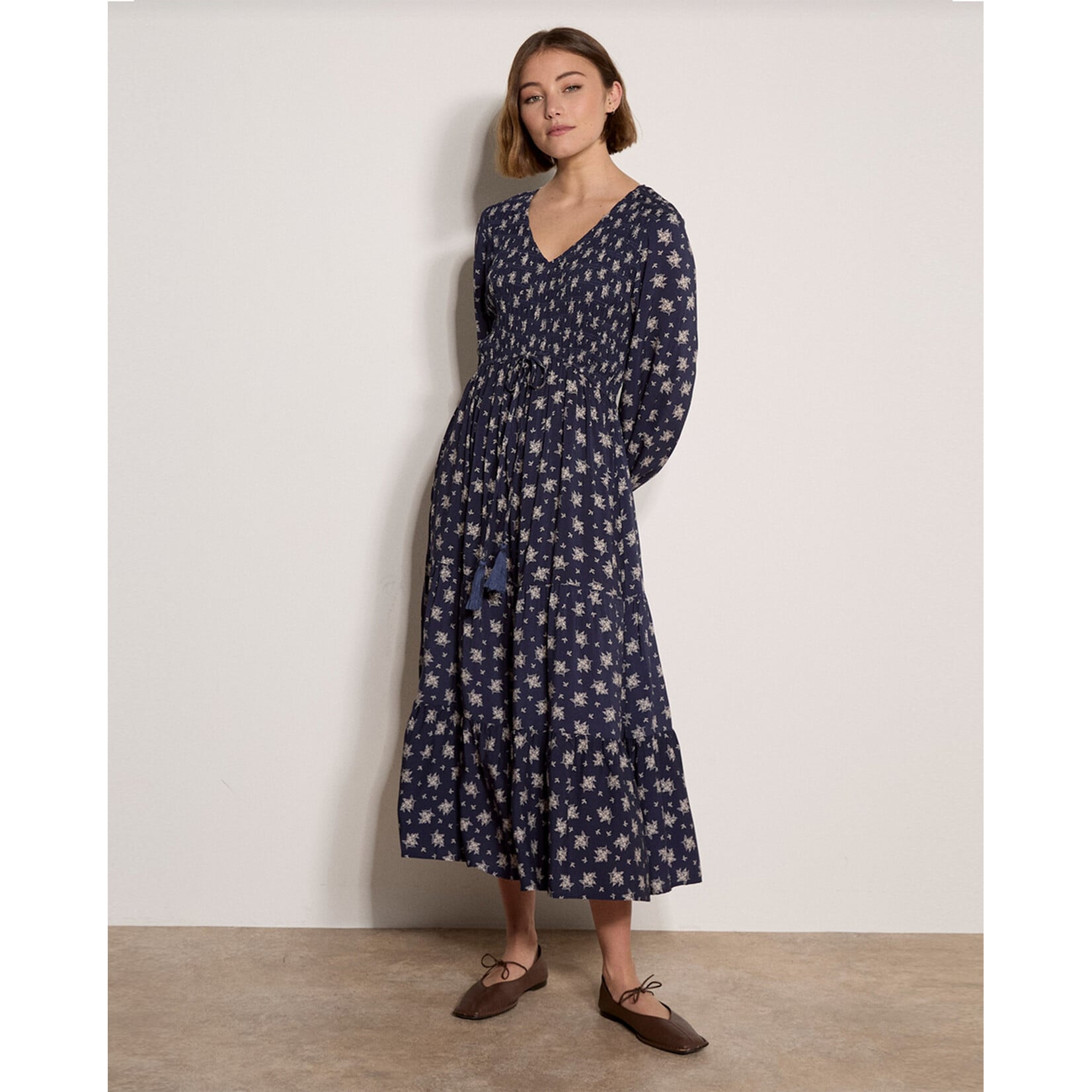 Apricot Clothing X234615 - Floral Bouquet Tie-Through Midi Dress