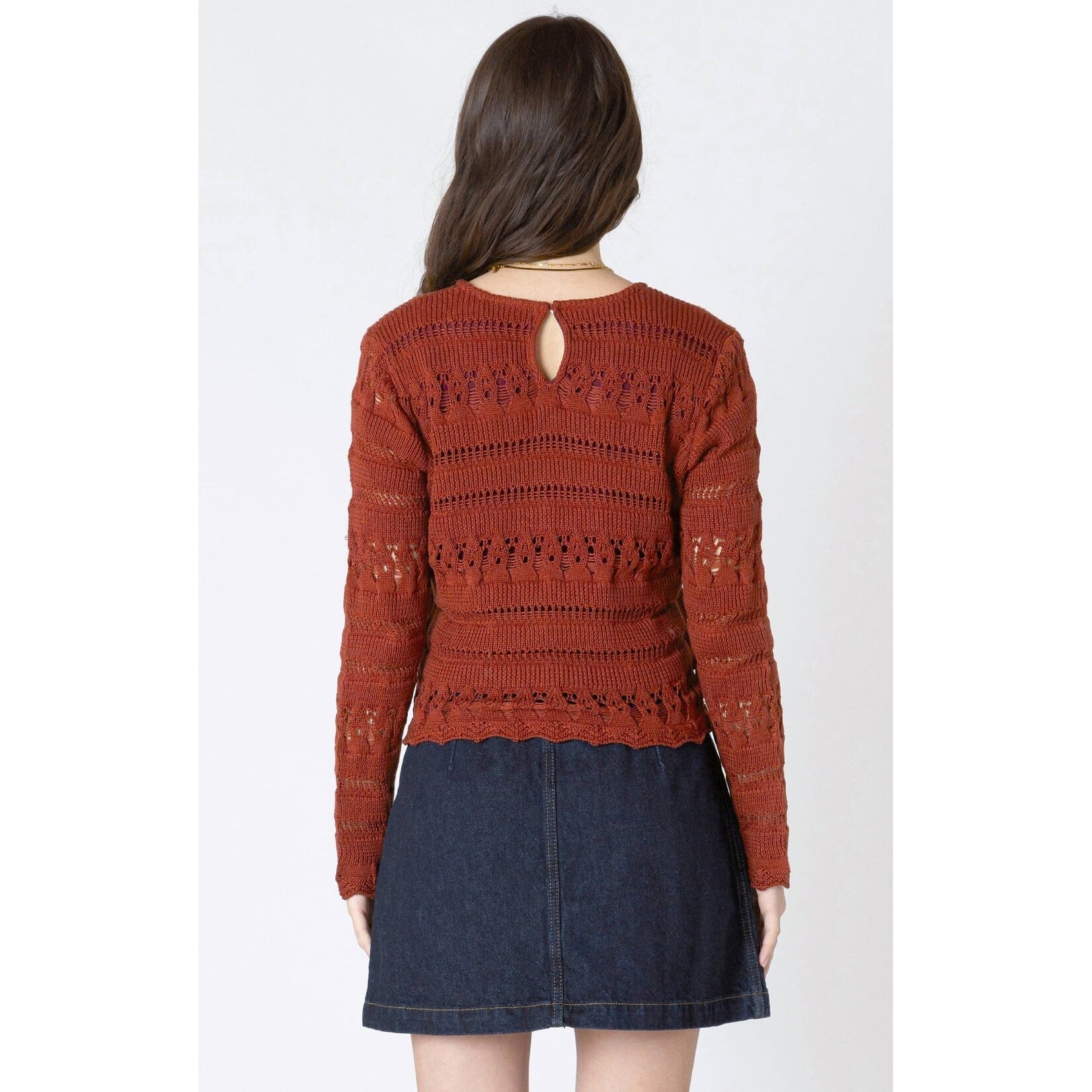 Dex Clothing 2627001 - Scallop Neck Chrochet Top