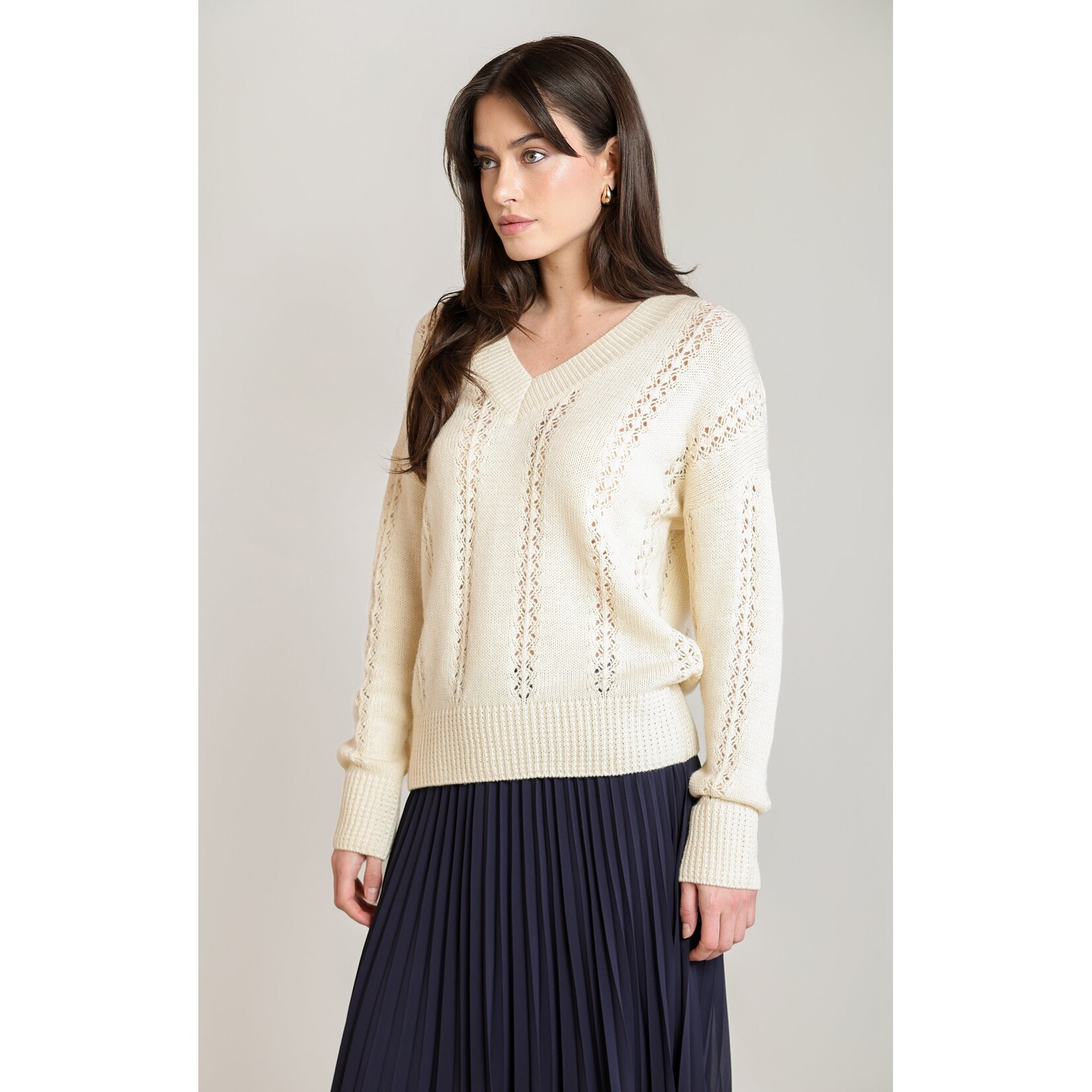 Black Tape 2827026 T - V-Neck Sweater