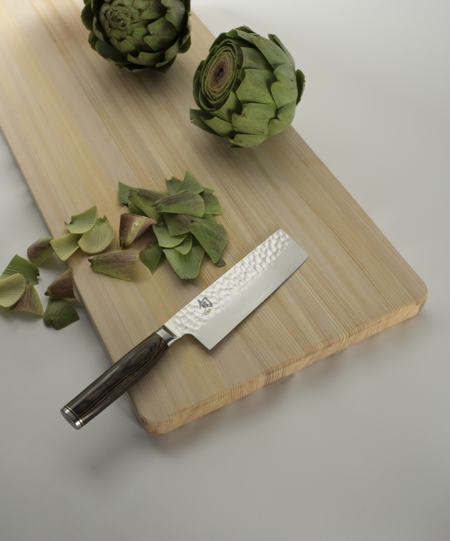 Shun Cutlery Nakiri 5.5" Premier Walnut Shun