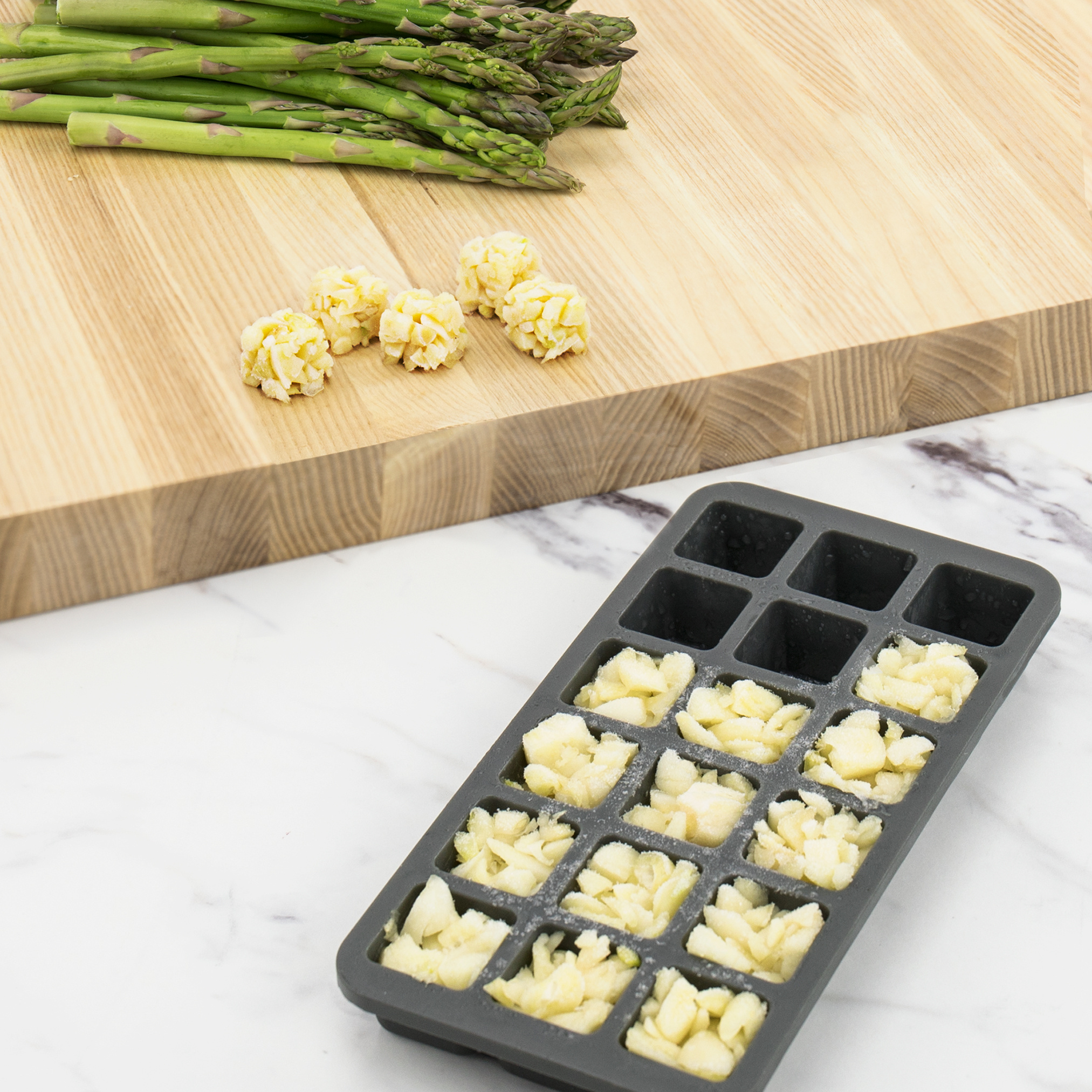 Dayglow Garlic Freezer Tray