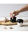 OTOTO Gracula Garlic Crusher