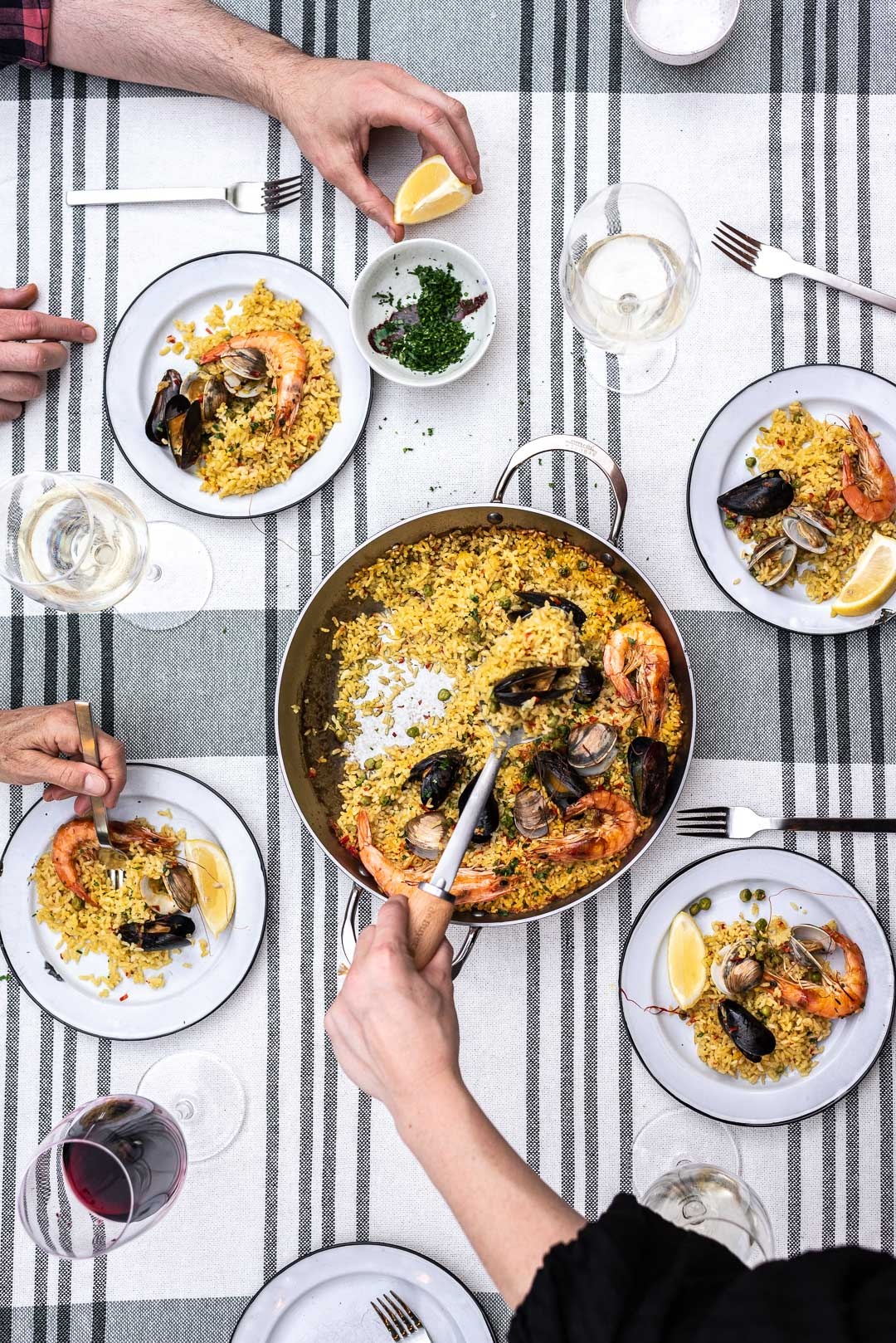 de Buyer Mineral B 12.5" Paella Pan