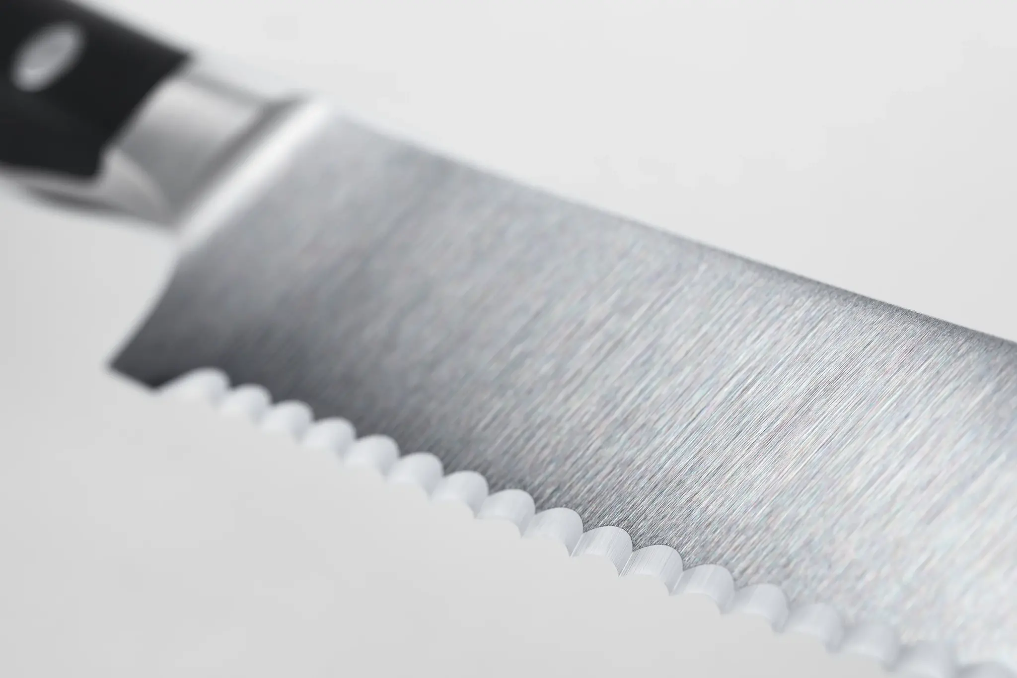 Wusthof Utility 5" Serrated Ikon