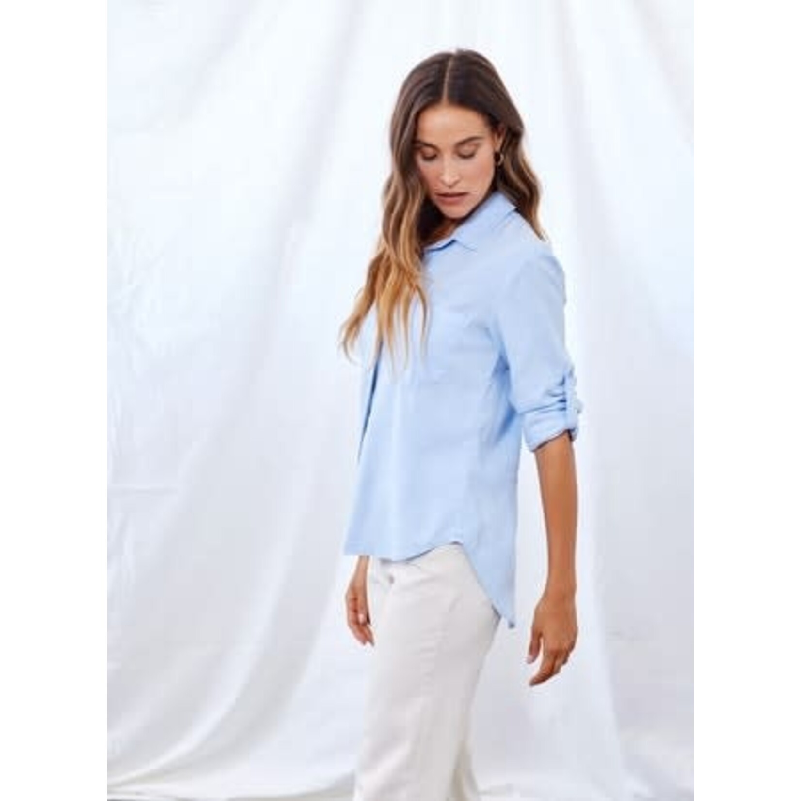 Bella Dahl Split Back Button Down