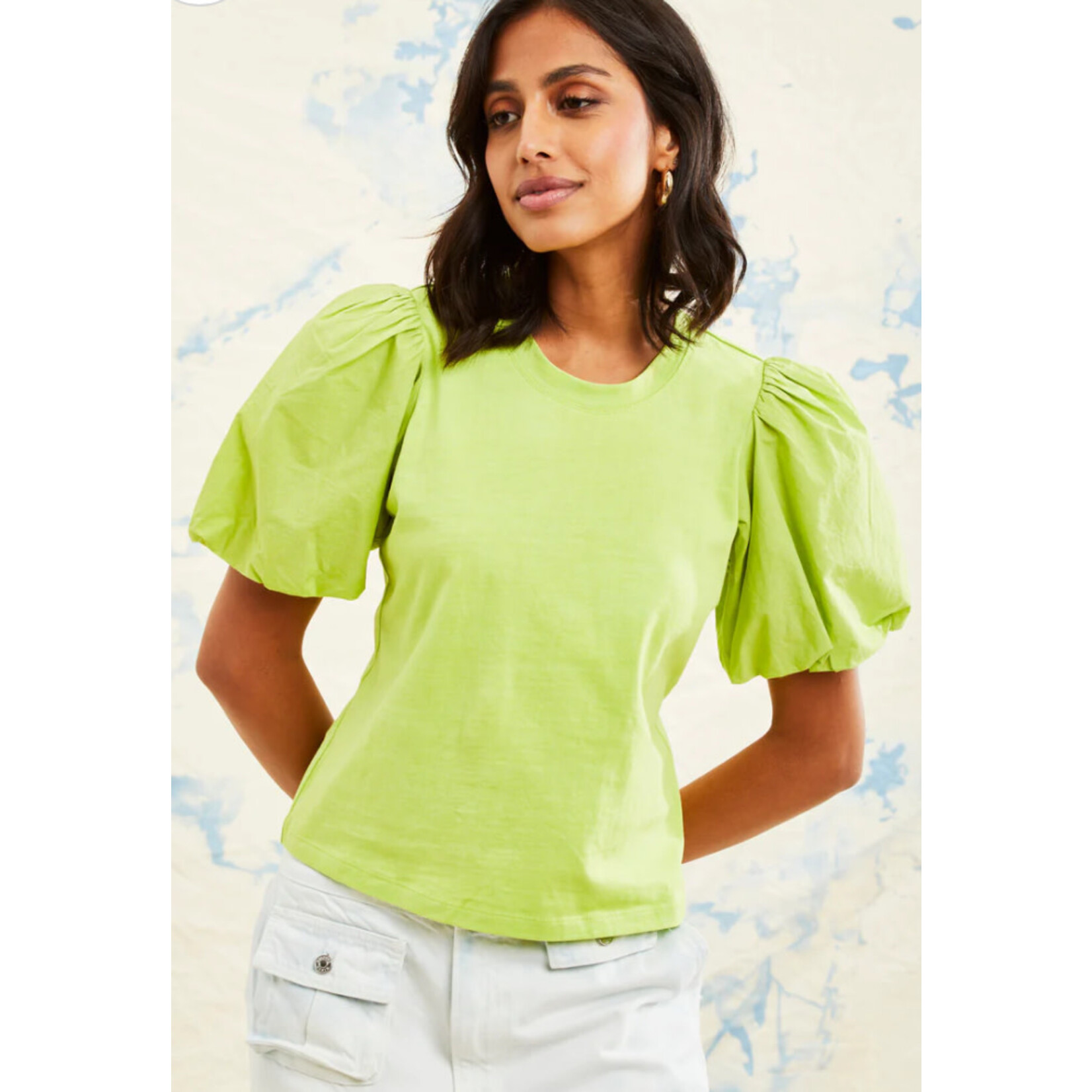 Love the label Lali Tee Solid