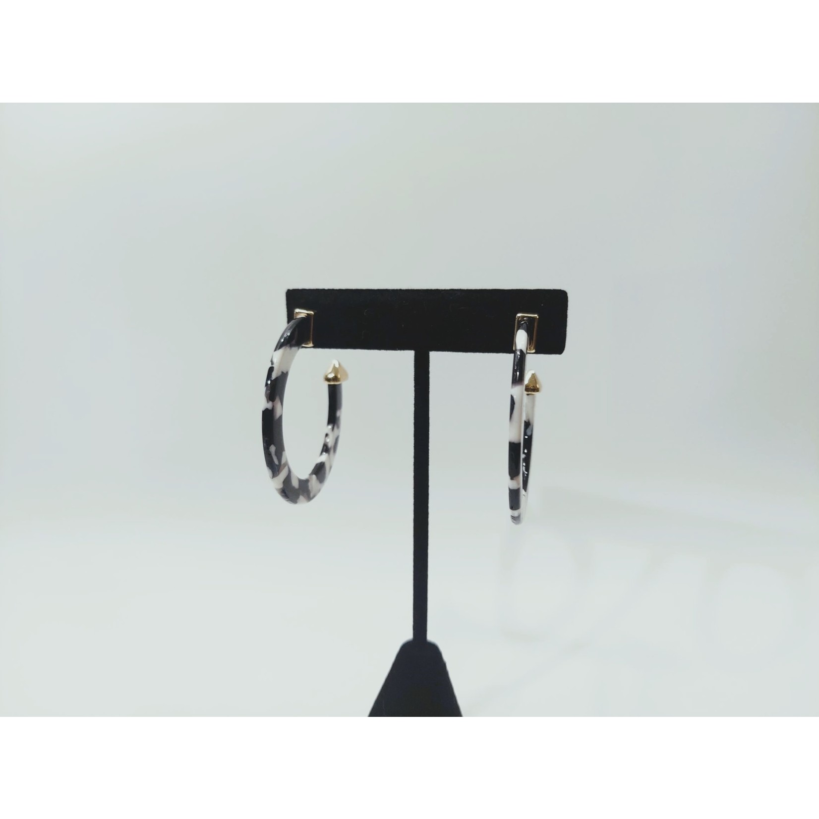 Cosette von lee black and white marble hoop earring