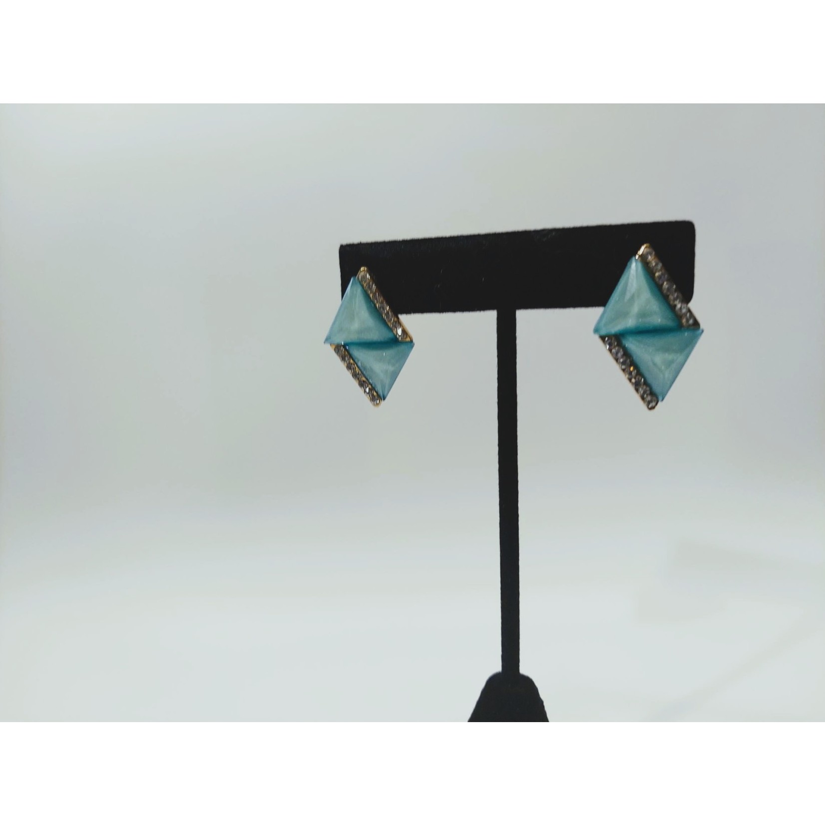 Cosette von lee blue triangle rhinestone earring