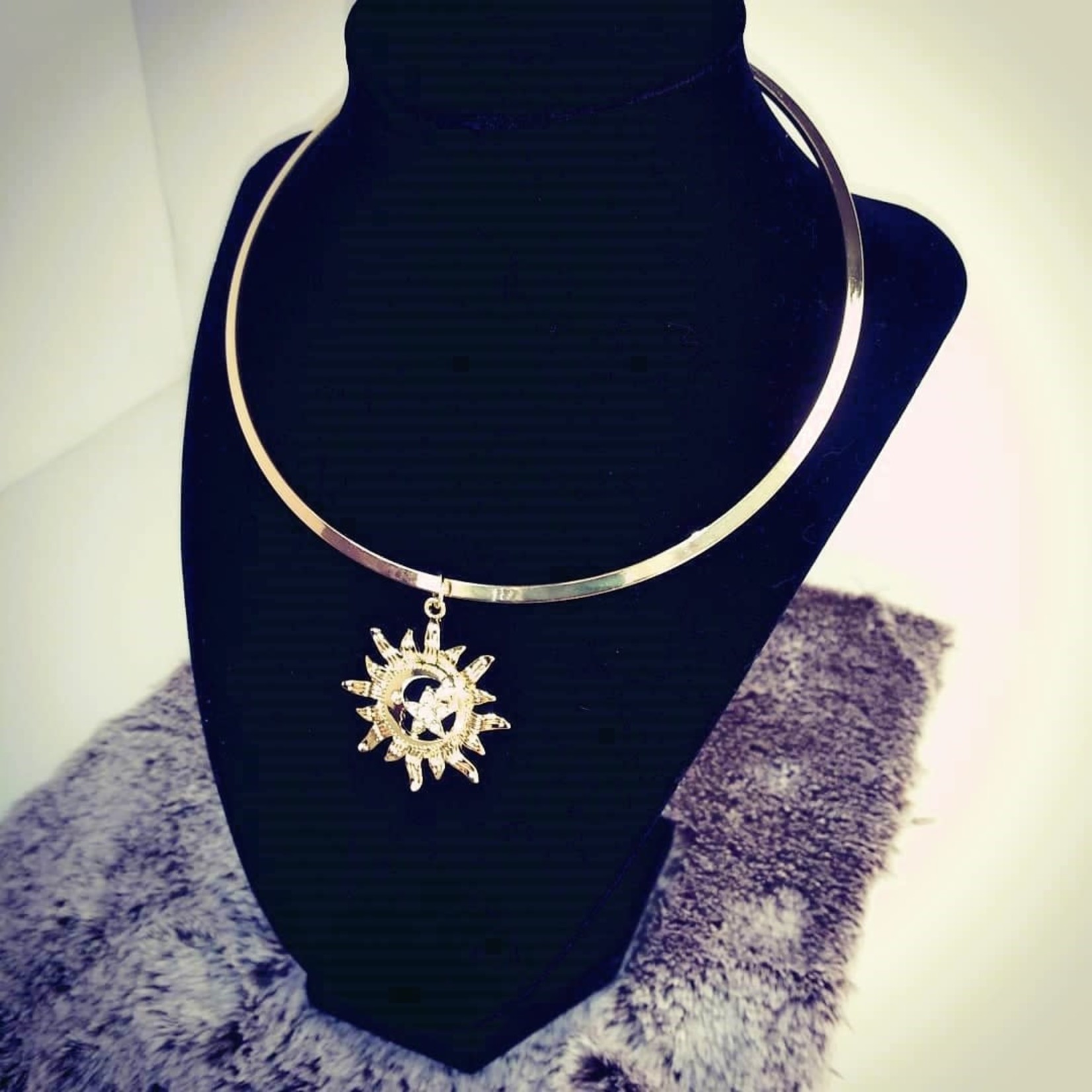 Cosette von lee gold plated sun choker