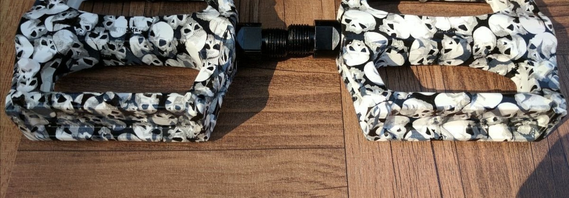 Katana Pedals Skulls