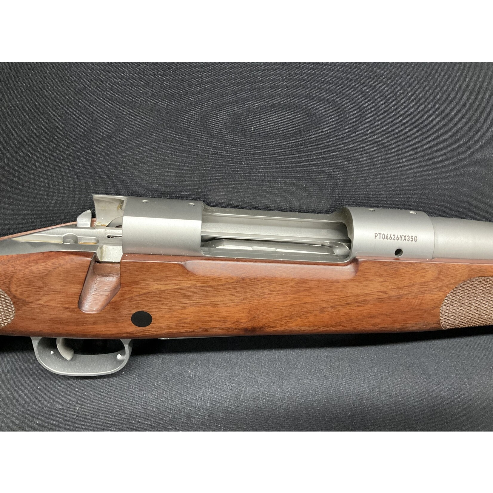 Winchester Winchester 70 Featherweight SS, 300 WSM, Serial # PT04626YX35G