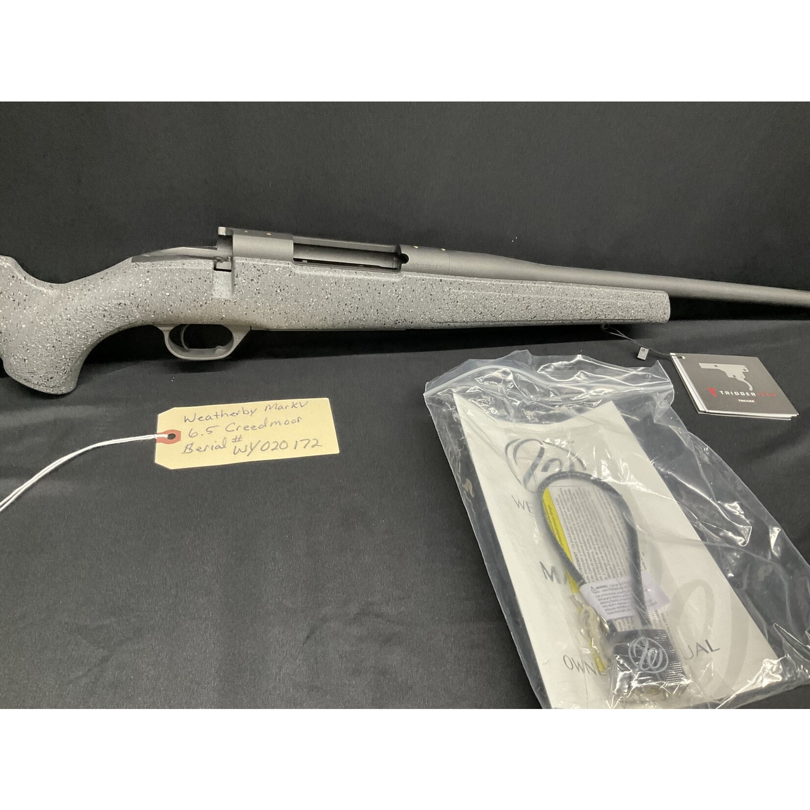 Weatherby Weatherby Mark V Hunter, 6.5 CRD, Serial # WY020172
