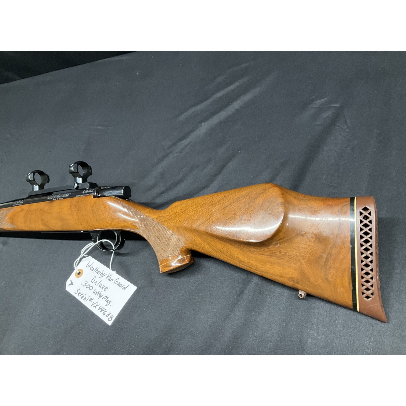 Weatherby Weatherby Vanguard 300 WTBY Deluxe, Serial #VX44638