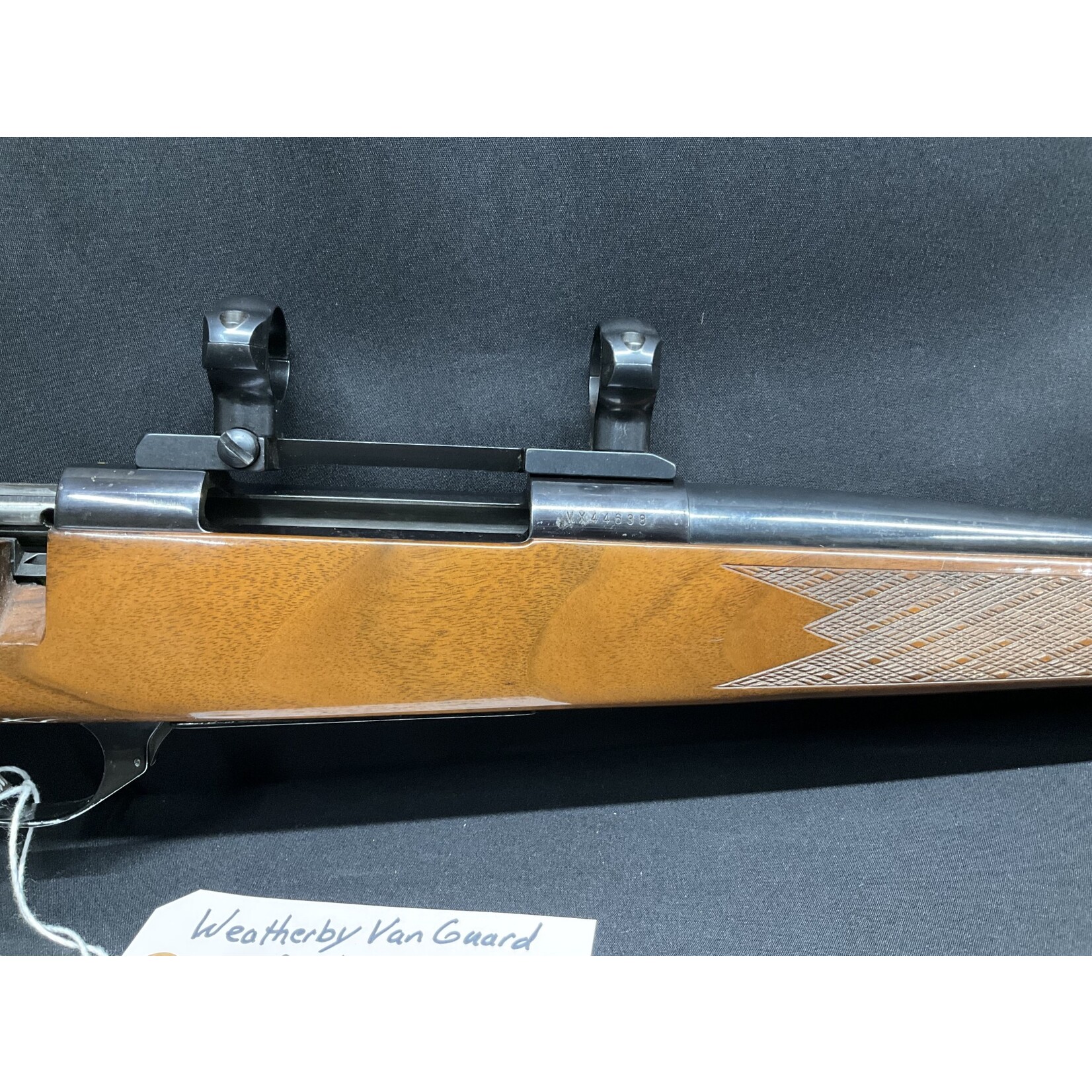 Weatherby Weatherby Vanguard 300 WTBY Deluxe, Serial #VX44638