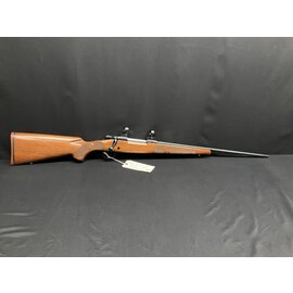 Winchester Model 70 Featherweight, .30-06 Sprg., Serial #G1531711, Year 1981